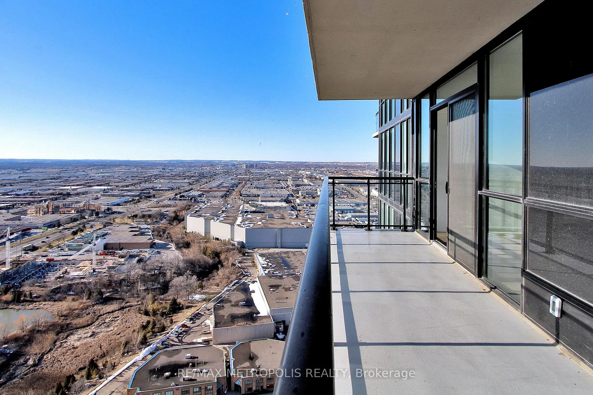 Photo 14 of Unit 3405, 2910 Highway 7, Vaughan, Concord — HOMEH