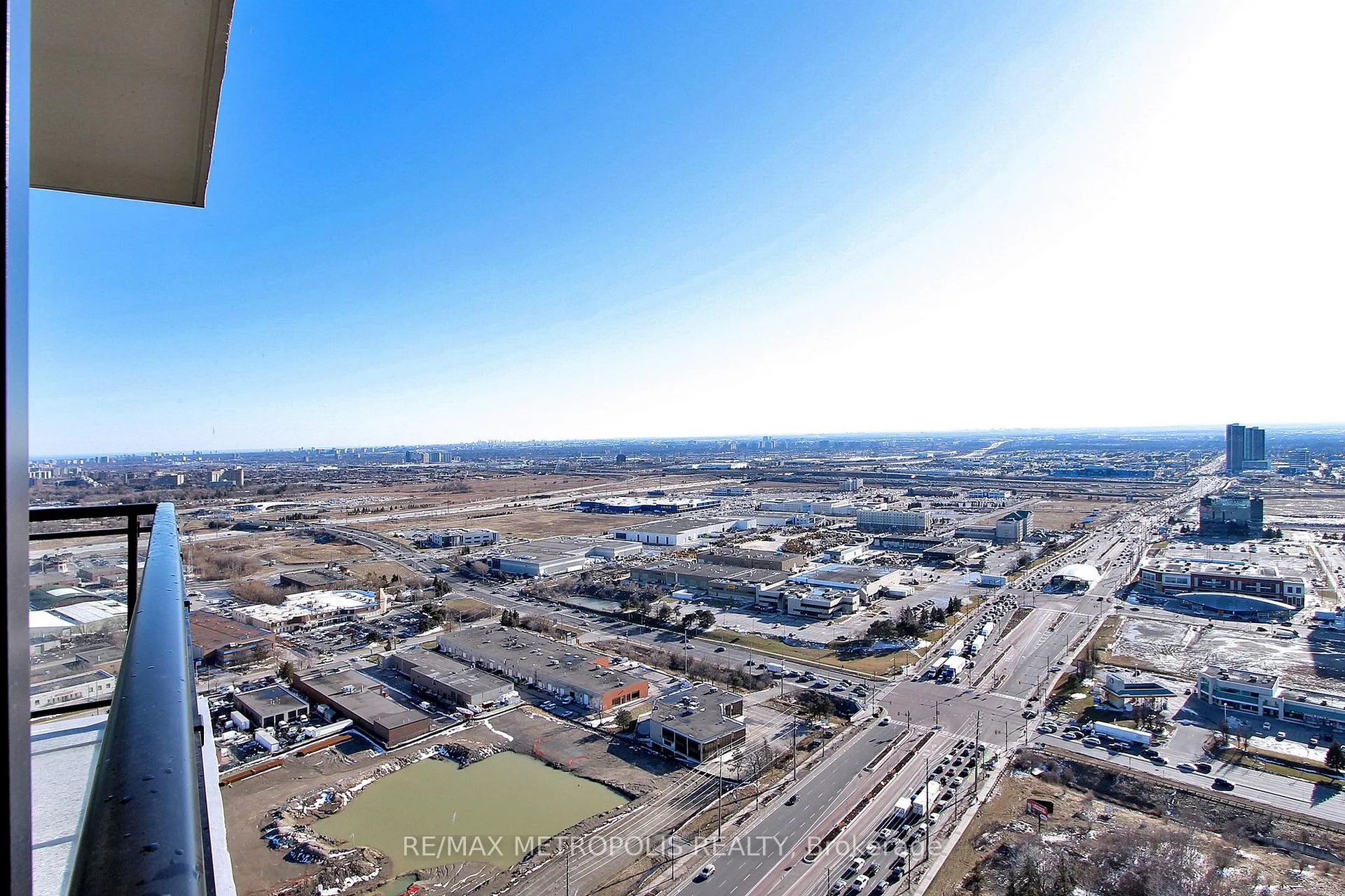 Photo 16 of Unit 3405, 2910 Highway 7, Vaughan, Concord — HOMEH