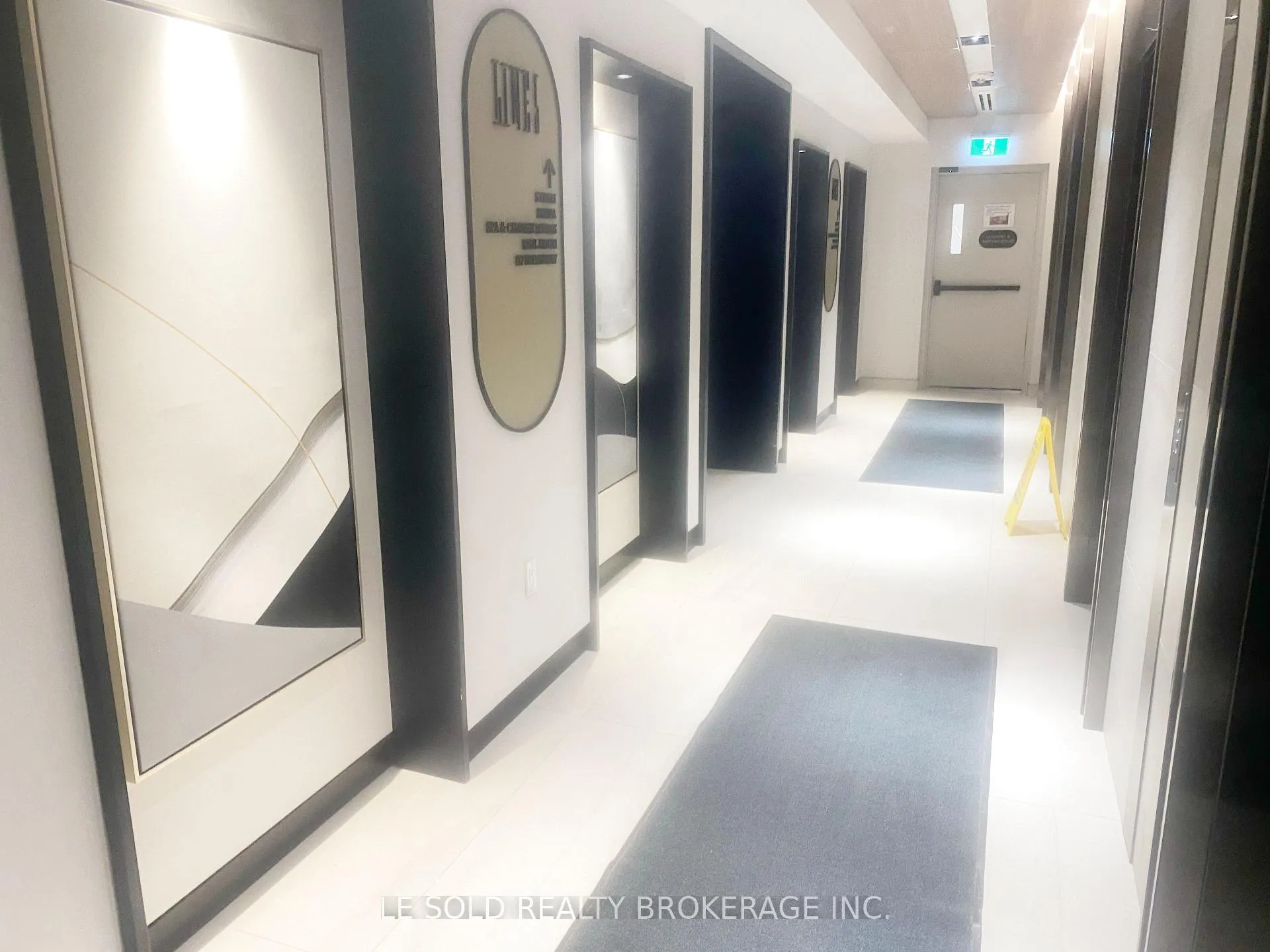 Photo 7 of Unit 704 Room#4, 127 Broadway Avenue, Toronto, Mount Pleasant West — HOMEH