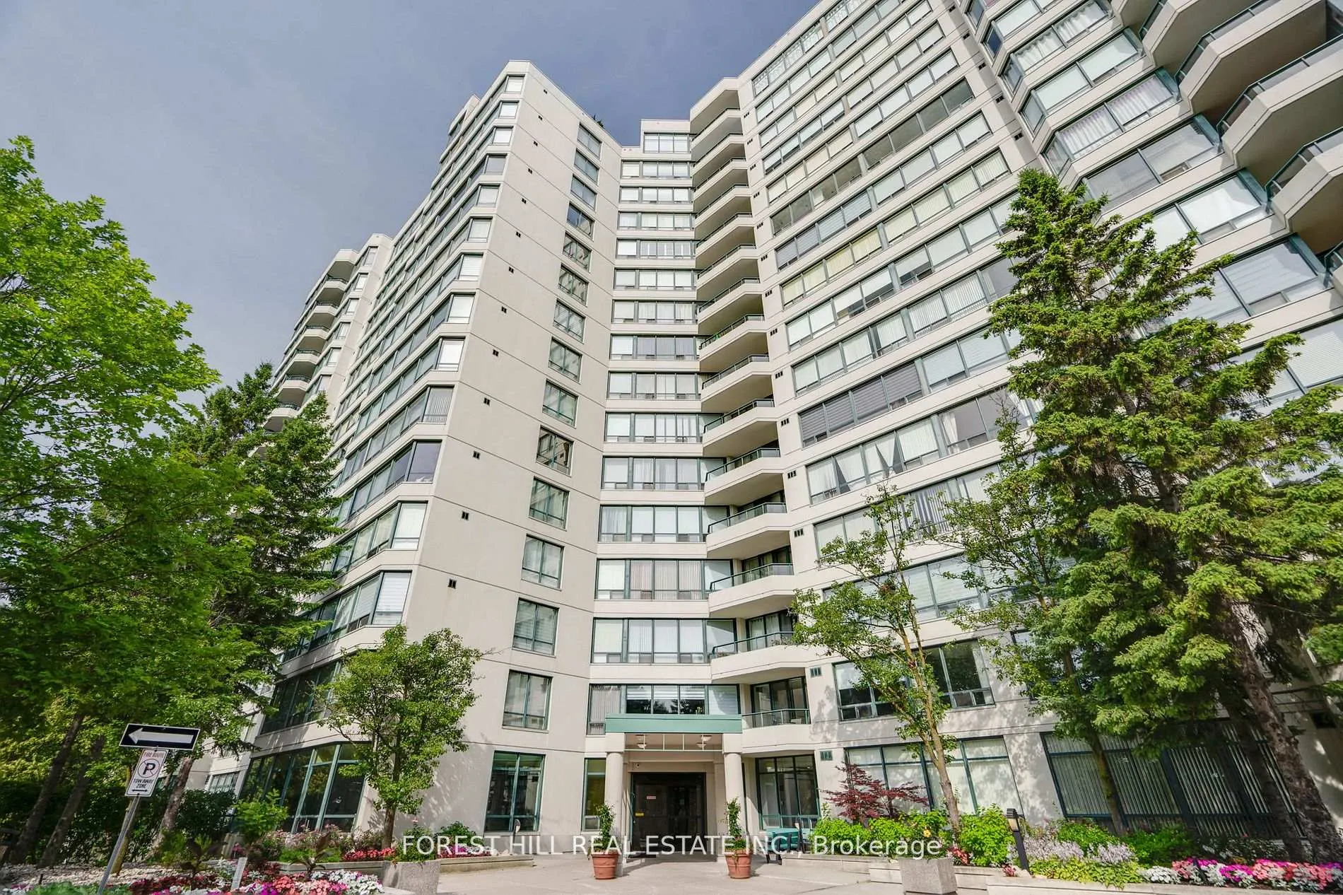 Photo 1 of Unit 506, 120 Promenade Circle, Vaughan, Brownridge — HOMEH