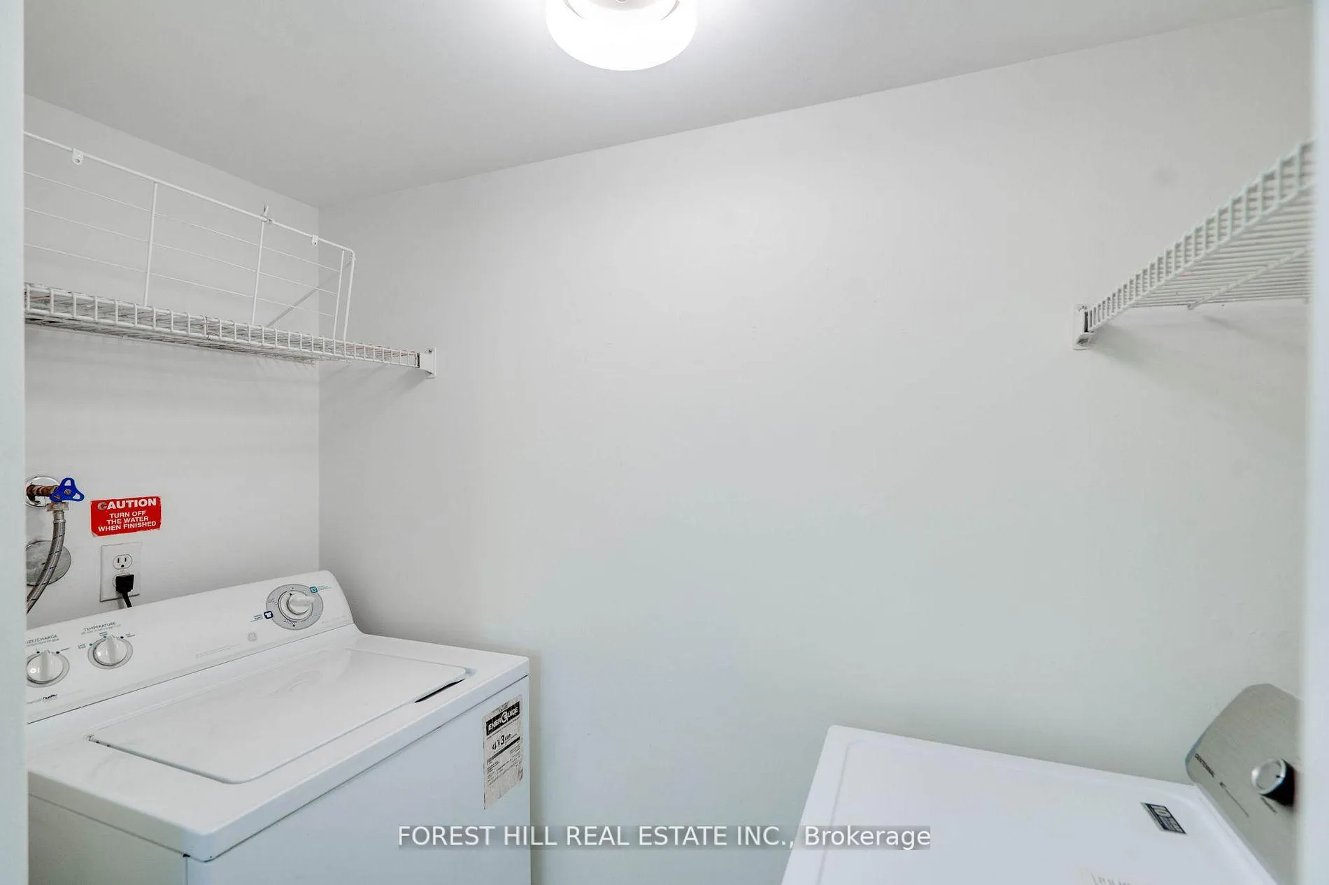 Photo 9 of Unit 506, 120 Promenade Circle, Vaughan, Brownridge — HOMEH