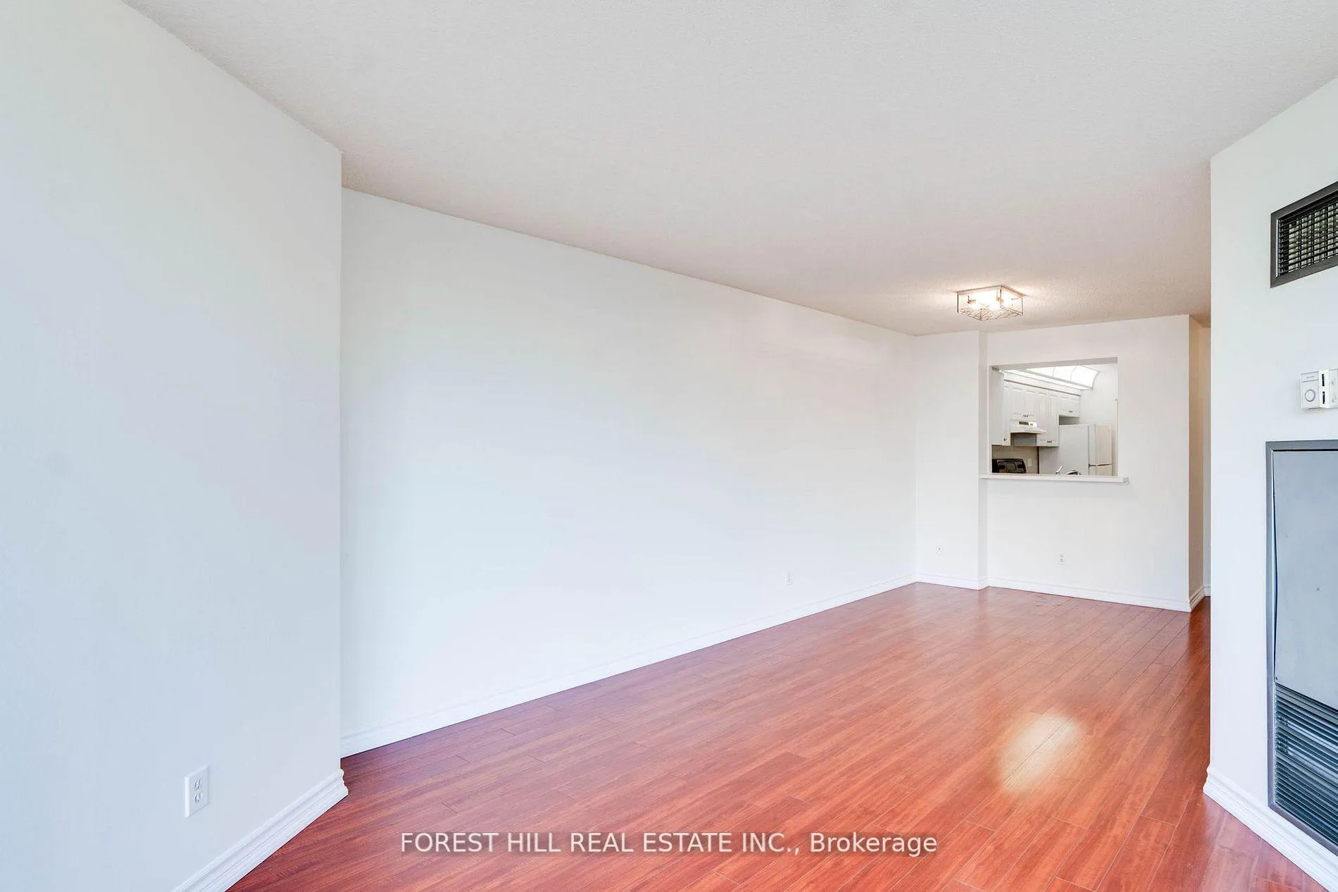 Photo 13 of Unit 506, 120 Promenade Circle, Vaughan, Brownridge — HOMEH