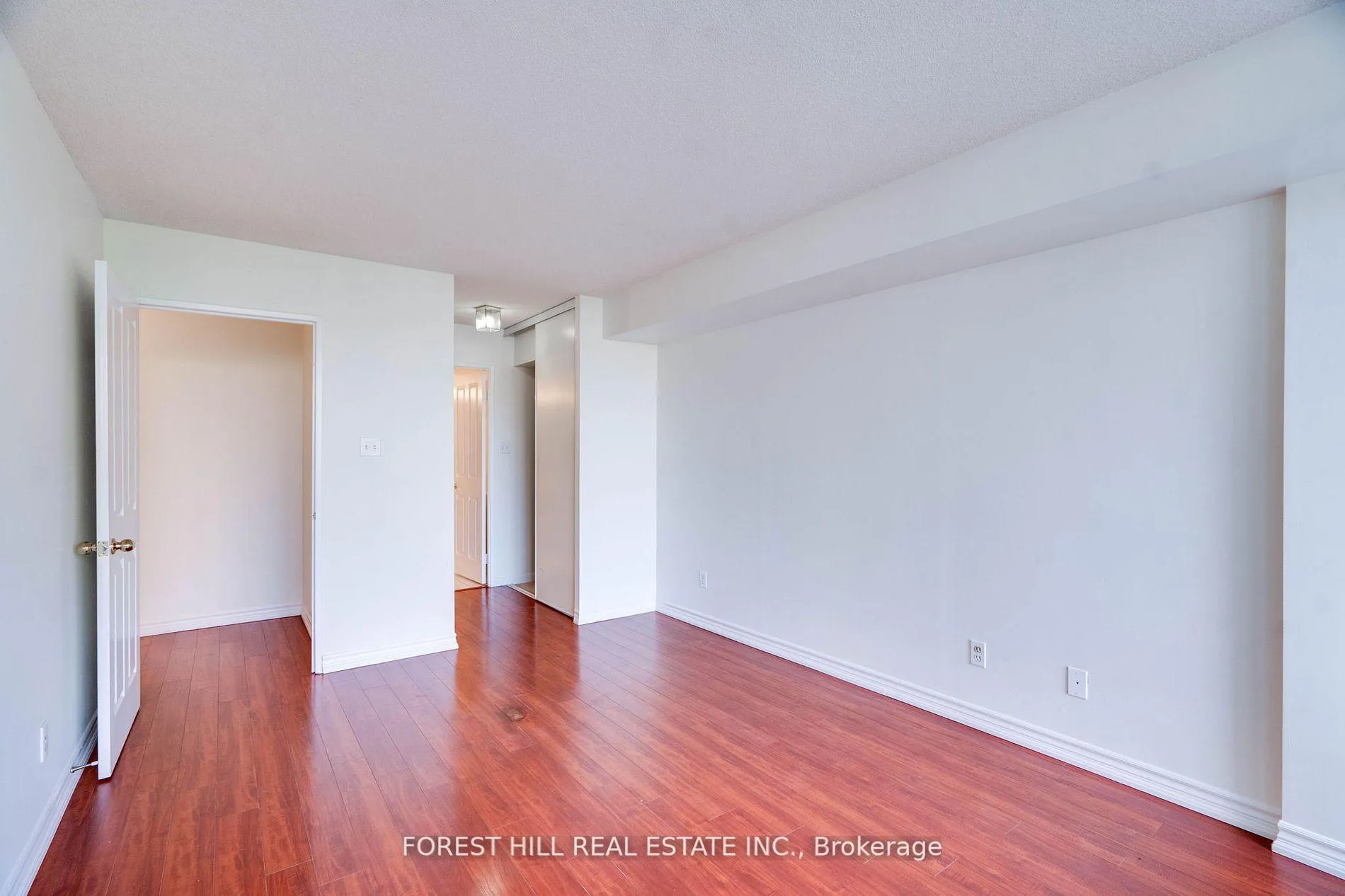 Photo 17 of Unit 506, 120 Promenade Circle, Vaughan, Brownridge — HOMEH