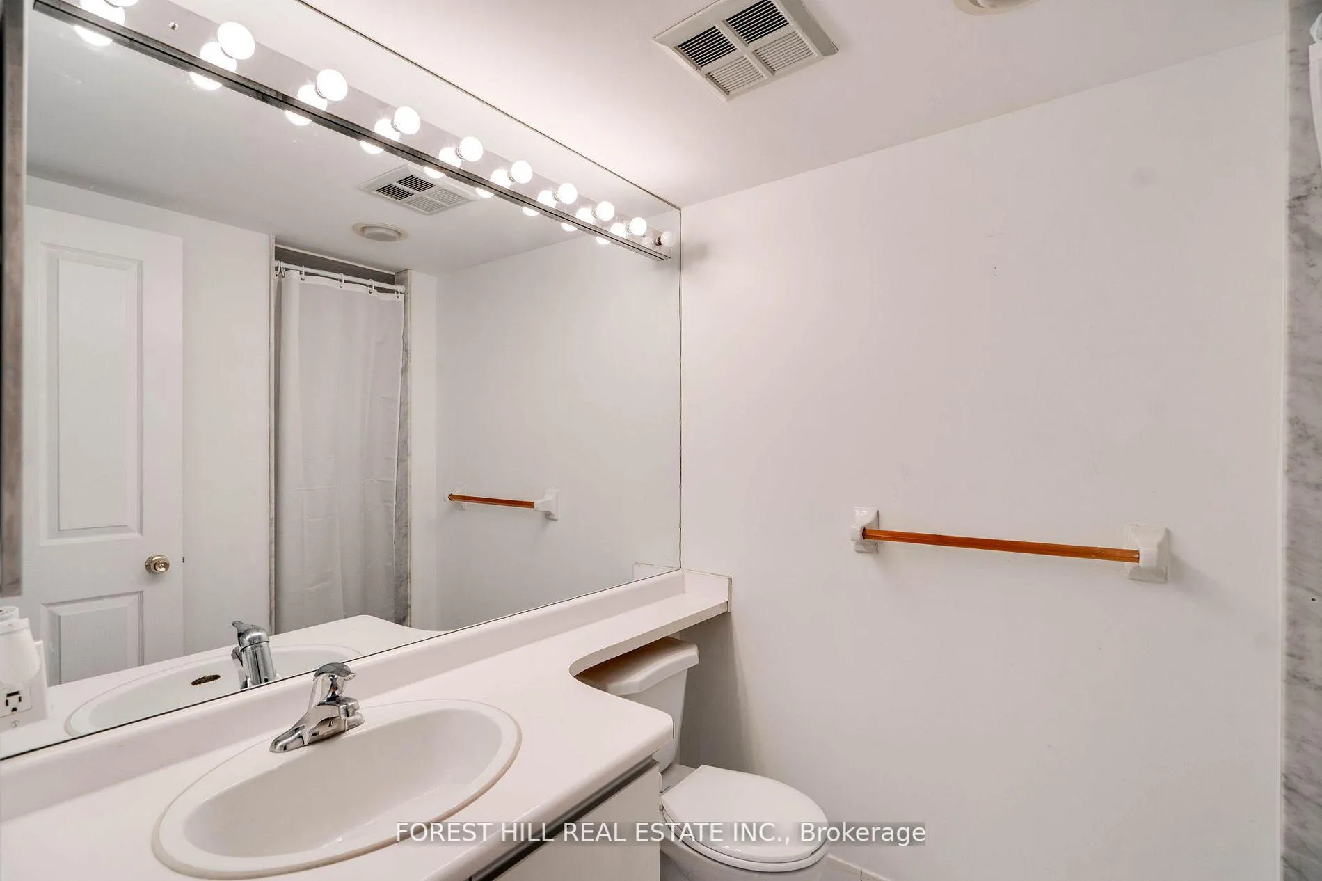 Photo 22 of Unit 506, 120 Promenade Circle, Vaughan, Brownridge — HOMEH