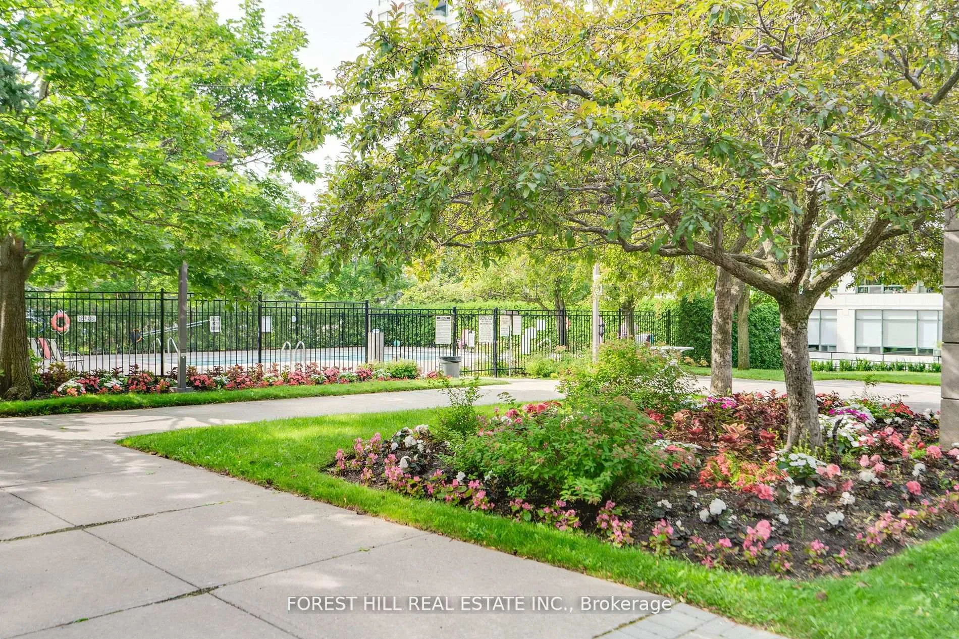 Photo 32 of Unit 506, 120 Promenade Circle, Vaughan, Brownridge — HOMEH
