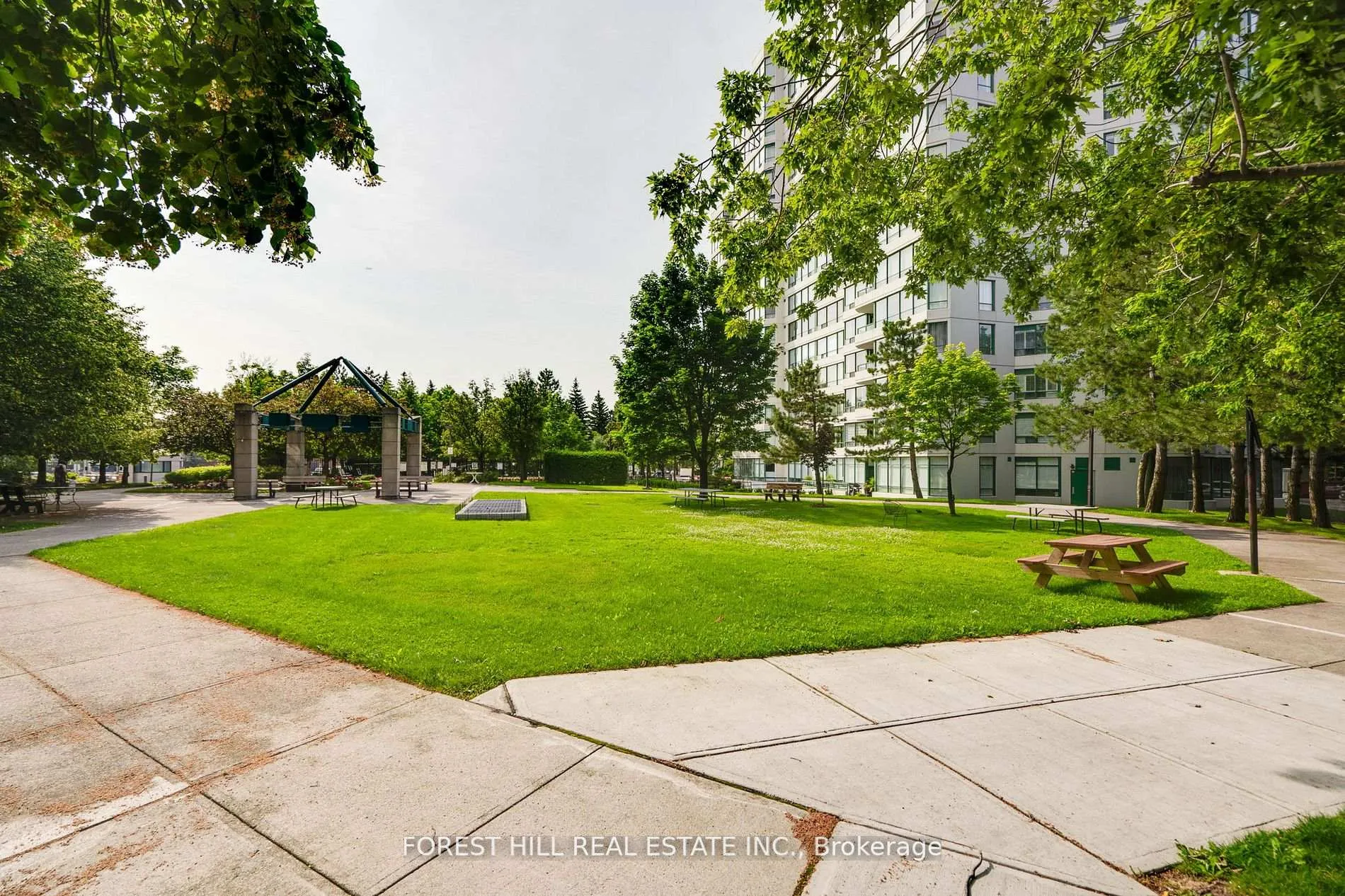Photo 35 of Unit 506, 120 Promenade Circle, Vaughan, Brownridge — HOMEH