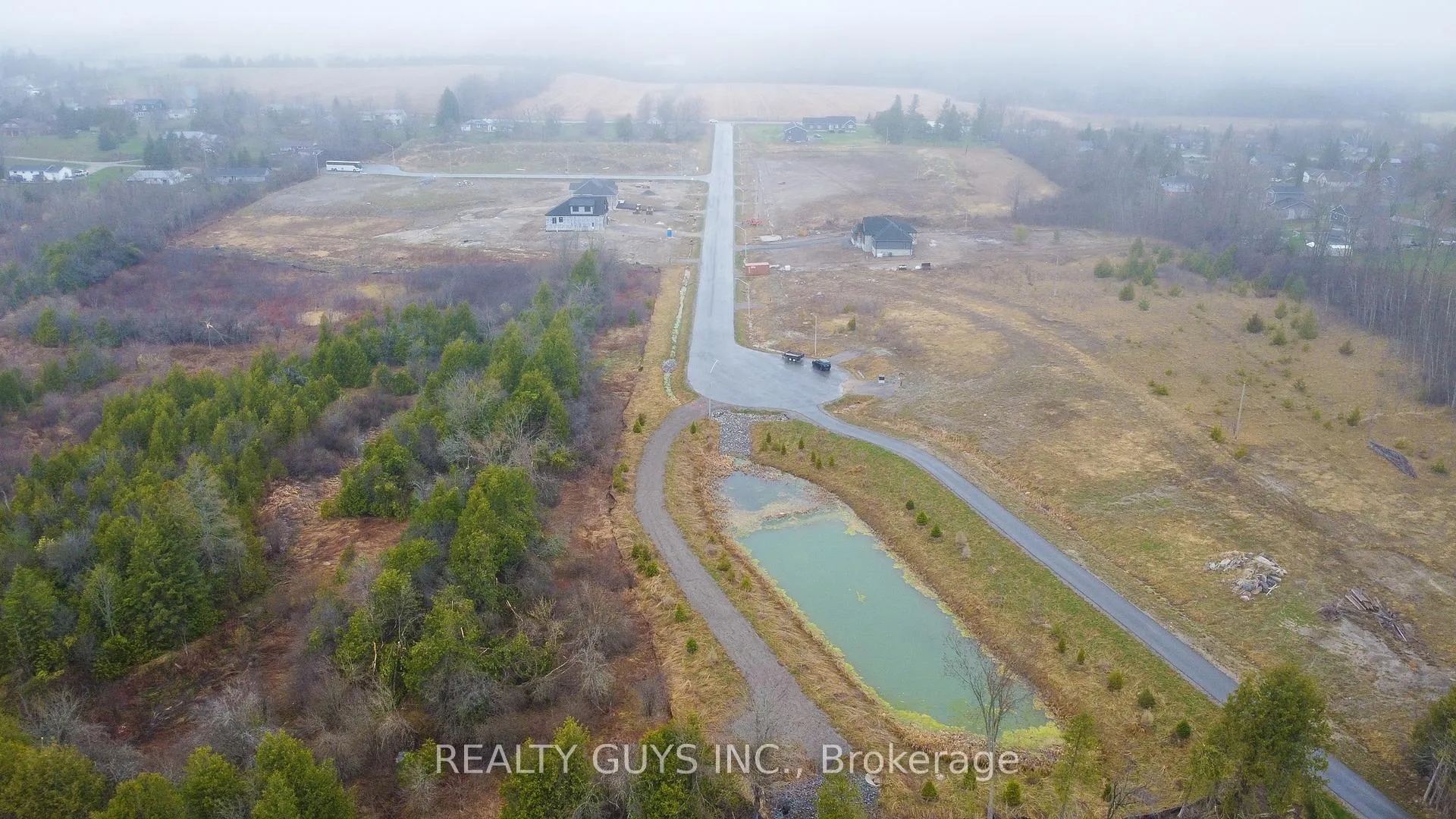 Photo 6 of 2418 Gwendolyn Court, Cavan Monaghan, Cavan Twp — HOMEH