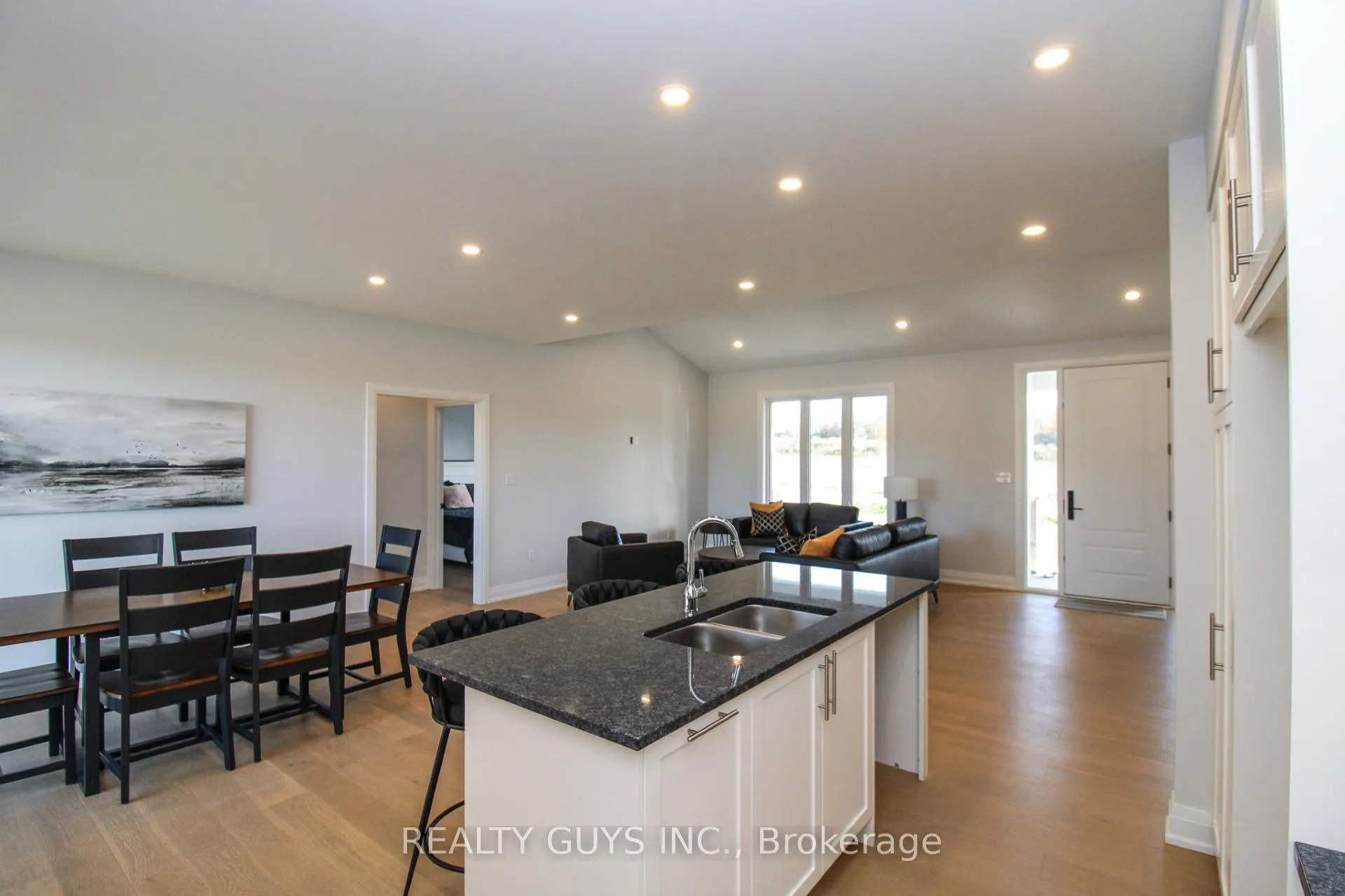 Photo 18 of 2418 Gwendolyn Court, Cavan Monaghan, Cavan Twp — HOMEH