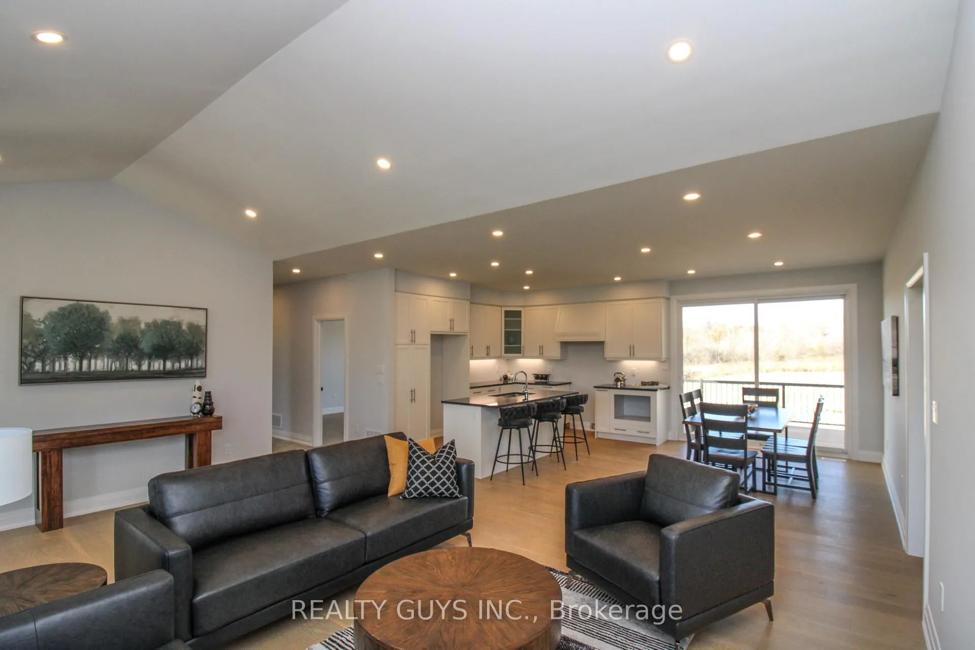 Photo 20 of 2418 Gwendolyn Court, Cavan Monaghan, Cavan Twp — HOMEH