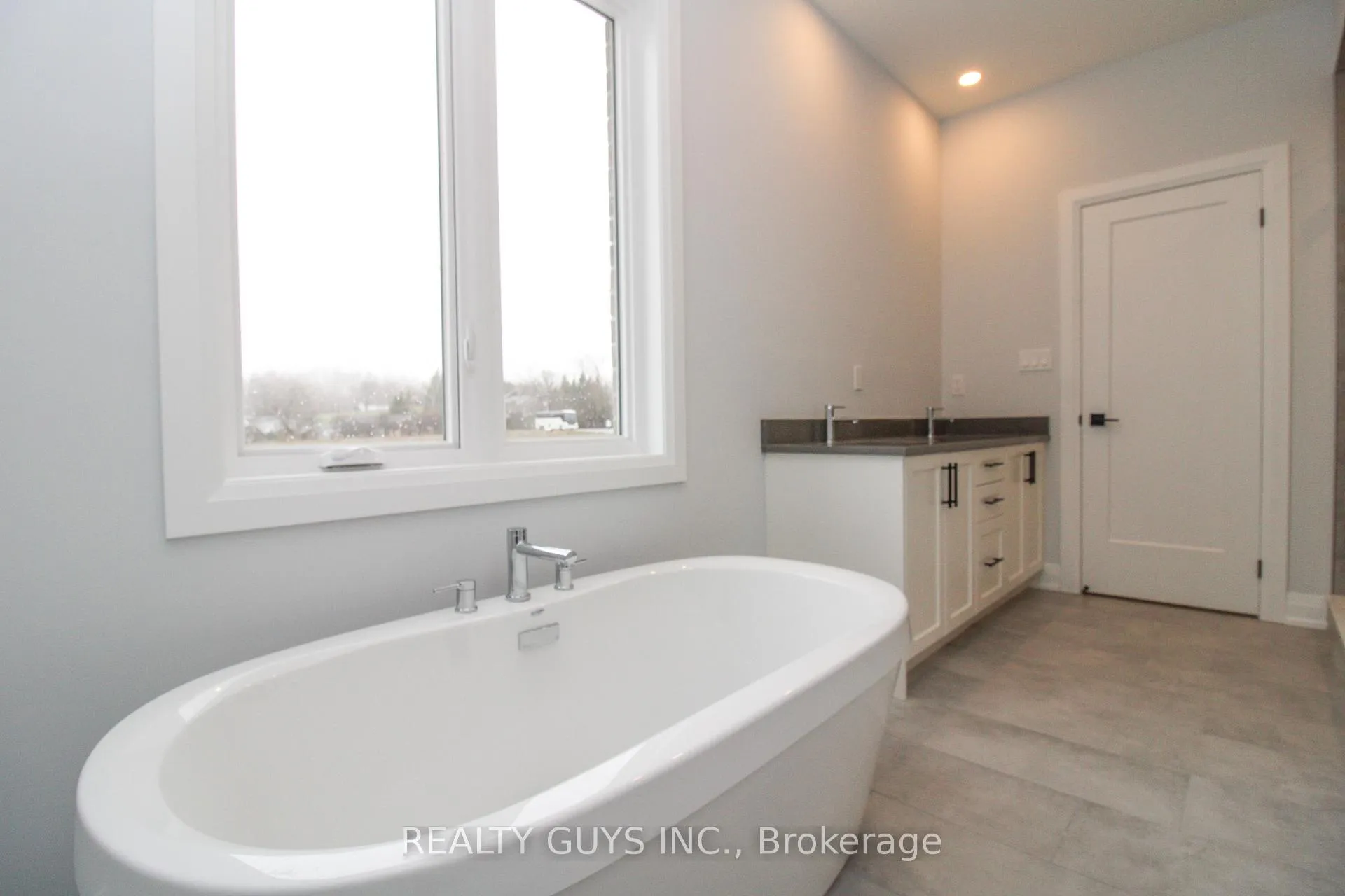 Photo 28 of 2418 Gwendolyn Court, Cavan Monaghan, Cavan Twp — HOMEH