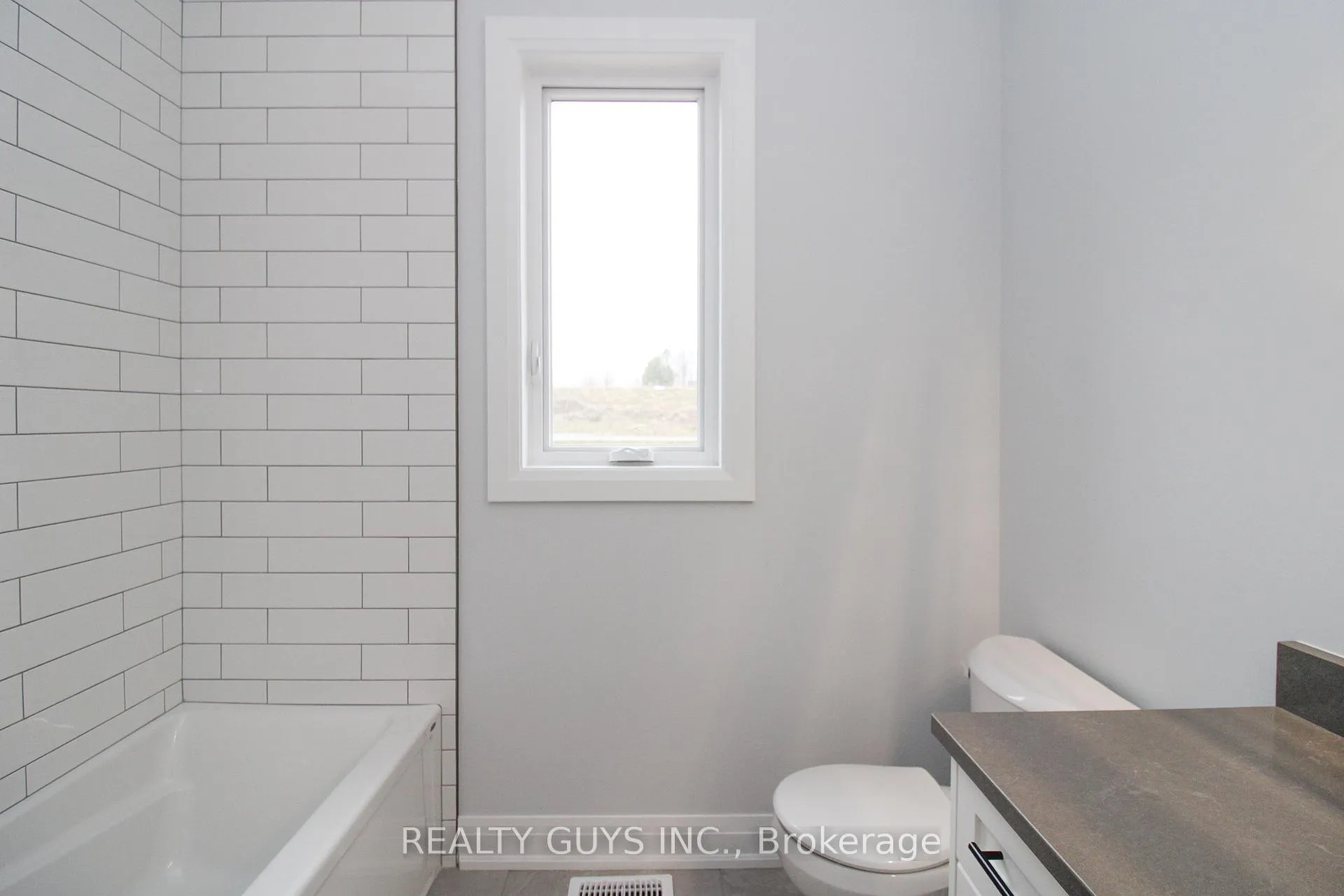Photo 39 of 2418 Gwendolyn Court, Cavan Monaghan, Cavan Twp — HOMEH