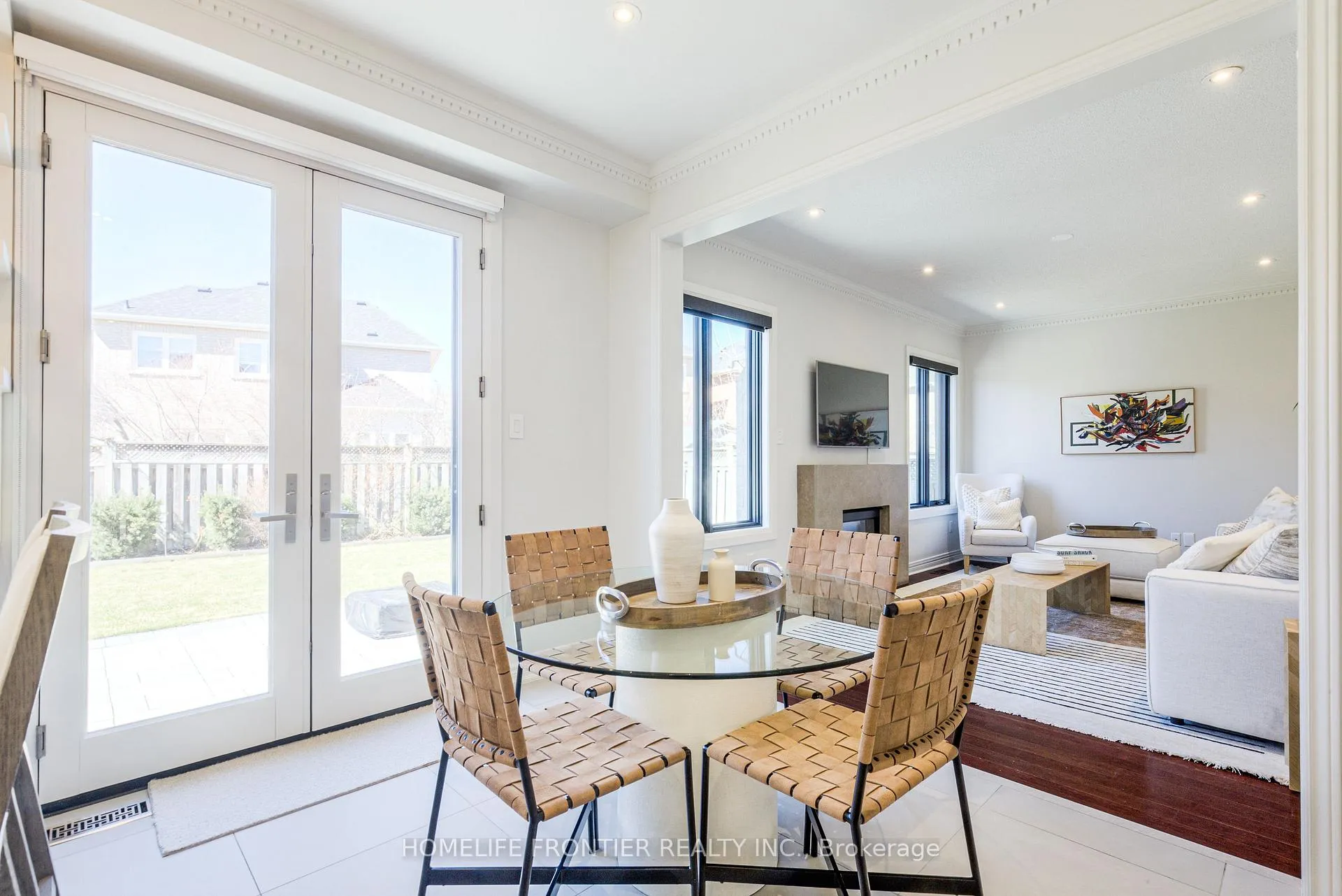 Photo 10 of 126 Forecastle Road, Vaughan, Patterson — HOMEH
