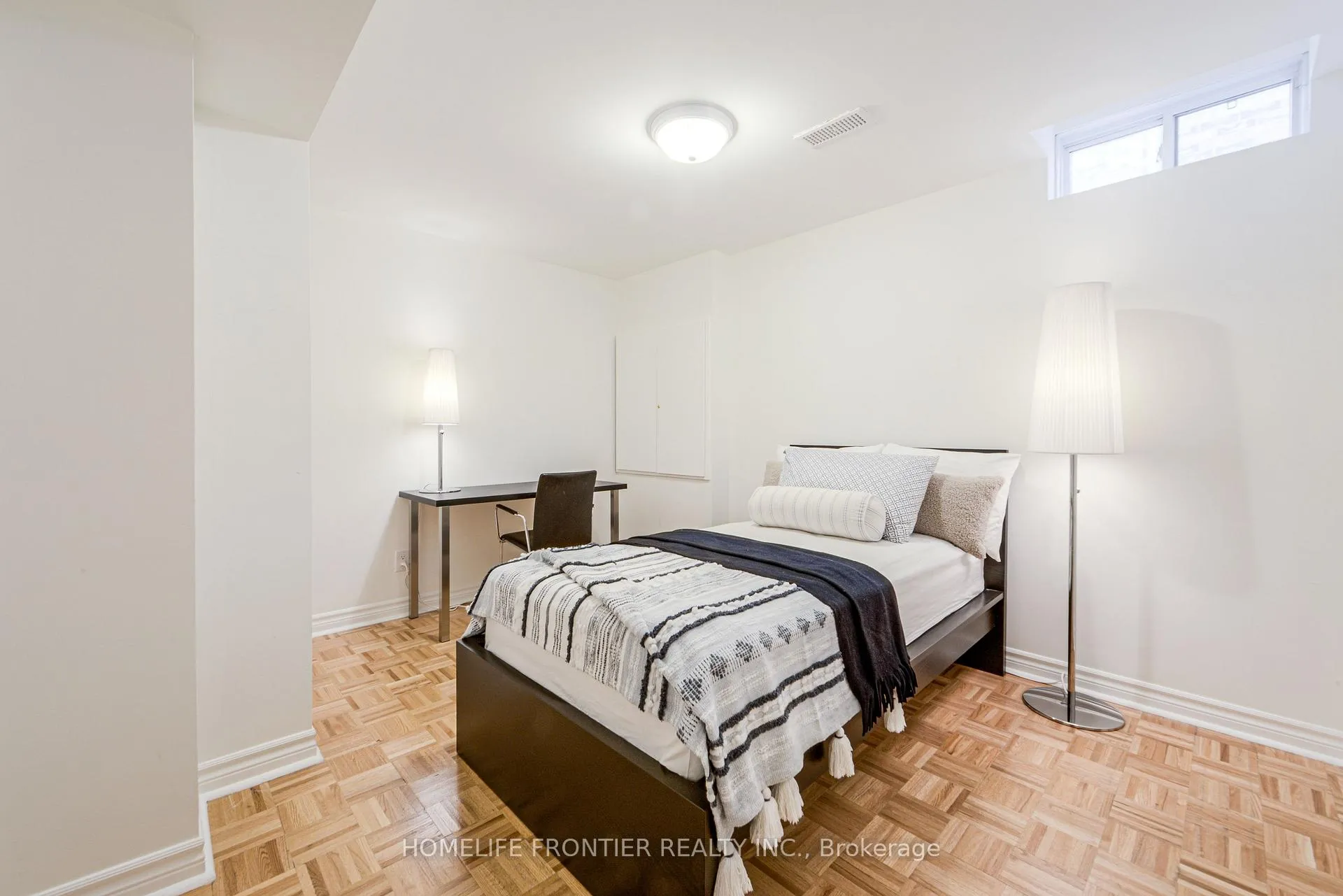 Photo 28 of 126 Forecastle Road, Vaughan, Patterson — HOMEH