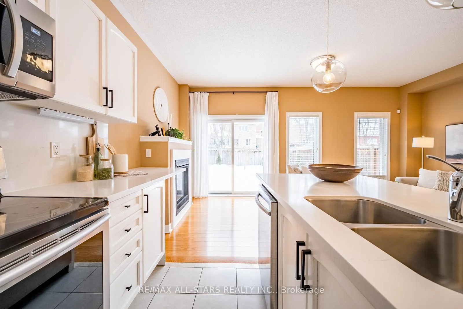 Photo 13 of 2 Bud Doucette Court, Uxbridge — HOMEH