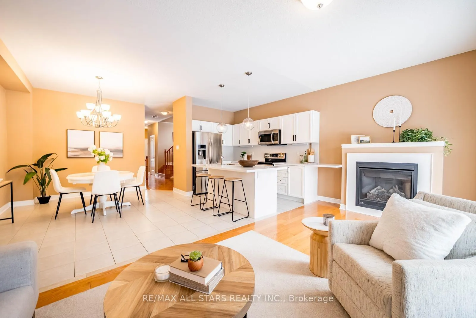 Photo 18 of 2 Bud Doucette Court, Uxbridge — HOMEH