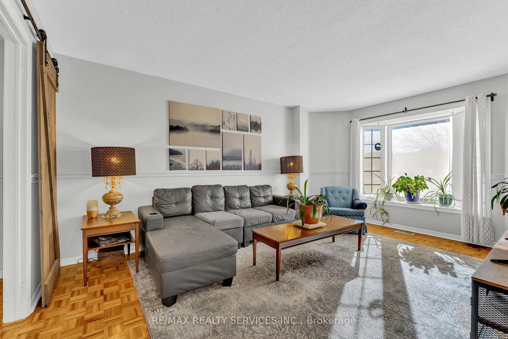 Photo 13 of 21 Fincham Avenue, Brampton, Northwood Park — HOMEH