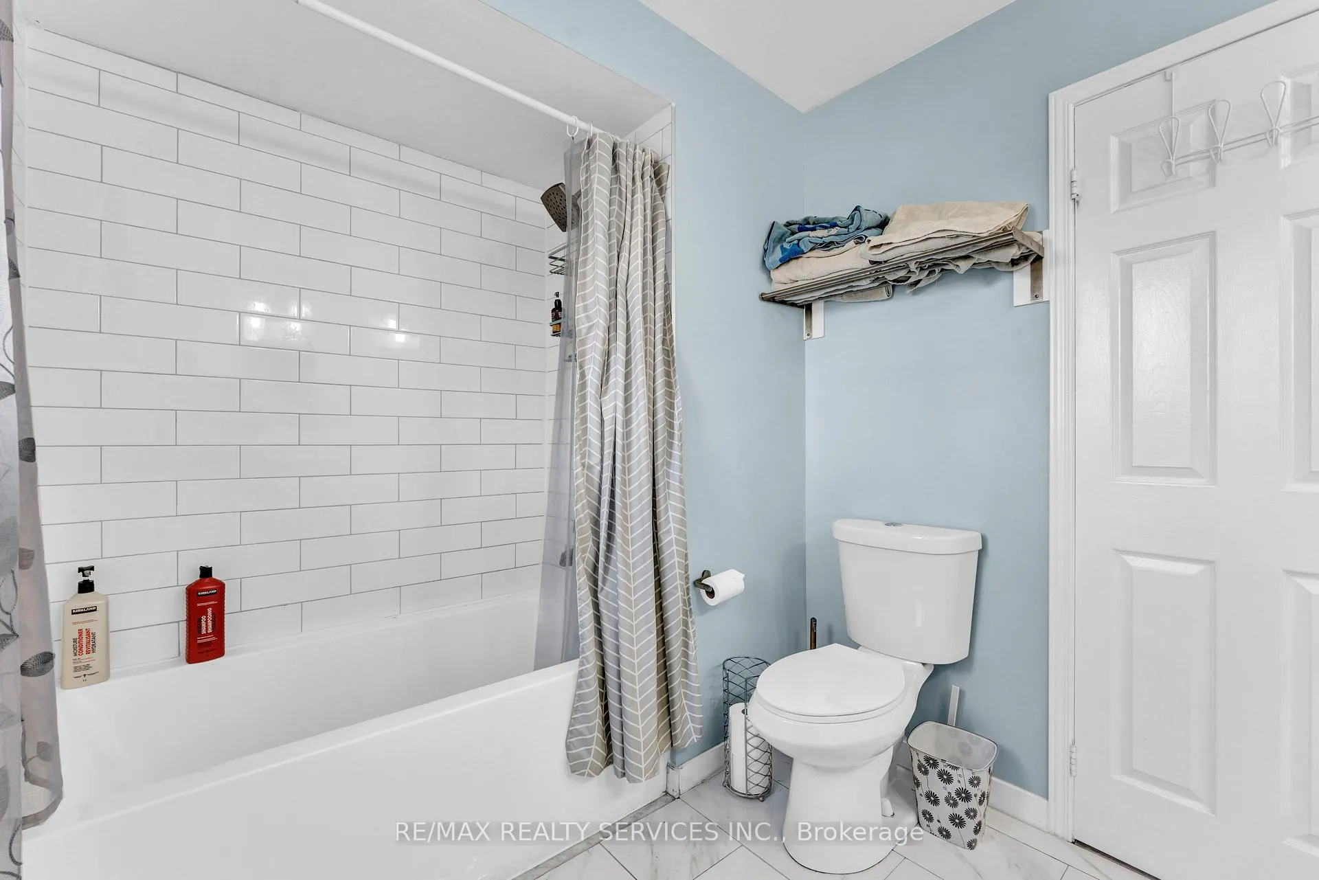 Photo 34 of 21 Fincham Avenue, Brampton, Northwood Park — HOMEH