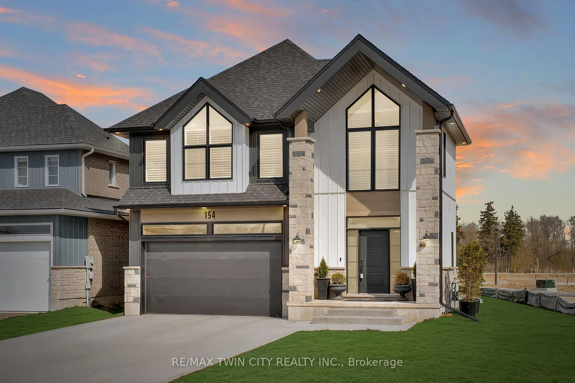 Photo 2 of 154 Dempsey Drive, Stratford — HOMEH