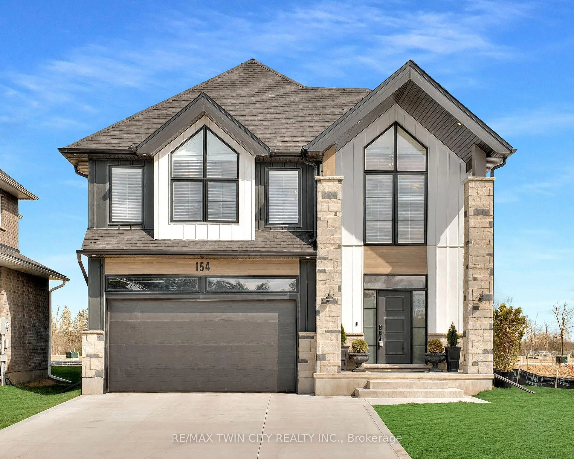 Photo 1 of 154 Dempsey Drive, Stratford — HOMEH