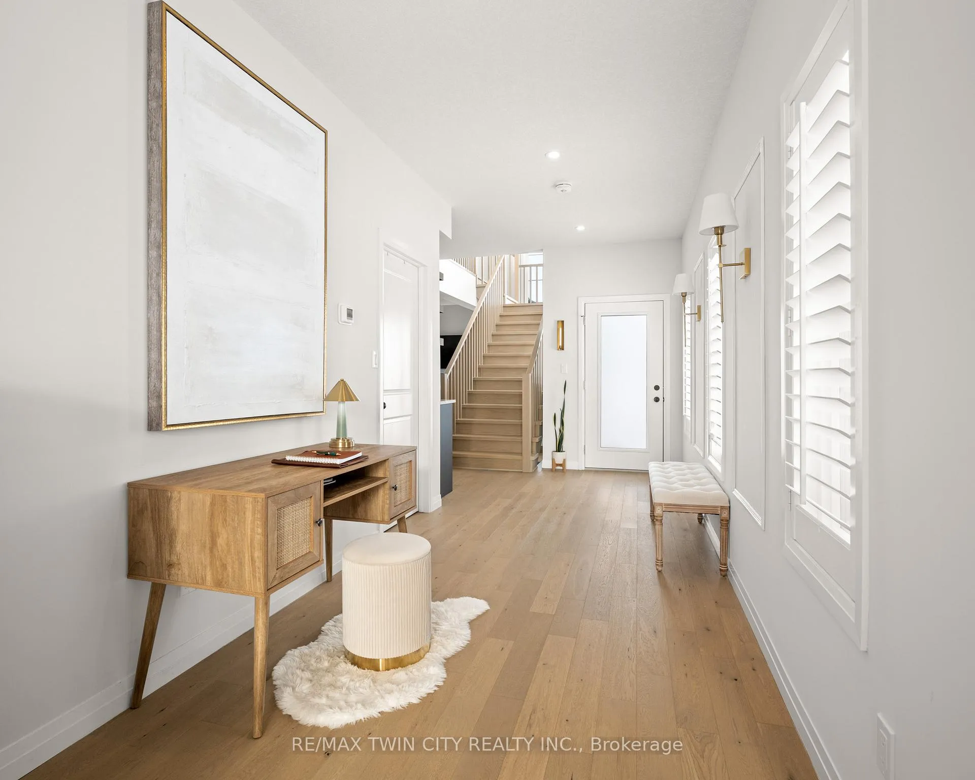 Photo 12 of 154 Dempsey Drive, Stratford — HOMEH