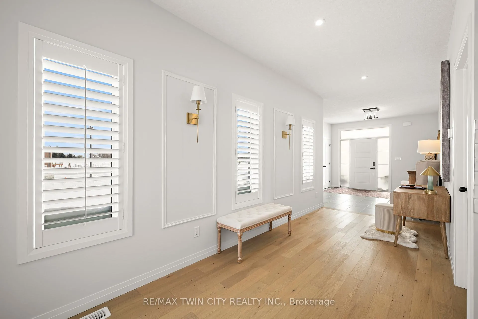 Photo 13 of 154 Dempsey Drive, Stratford — HOMEH