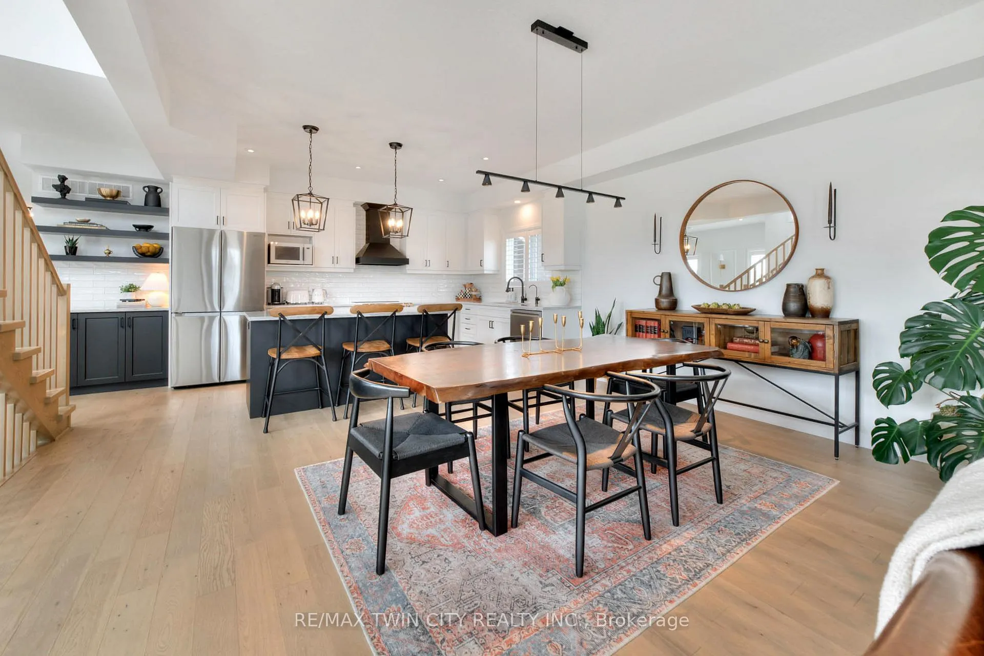 Photo 18 of 154 Dempsey Drive, Stratford — HOMEH