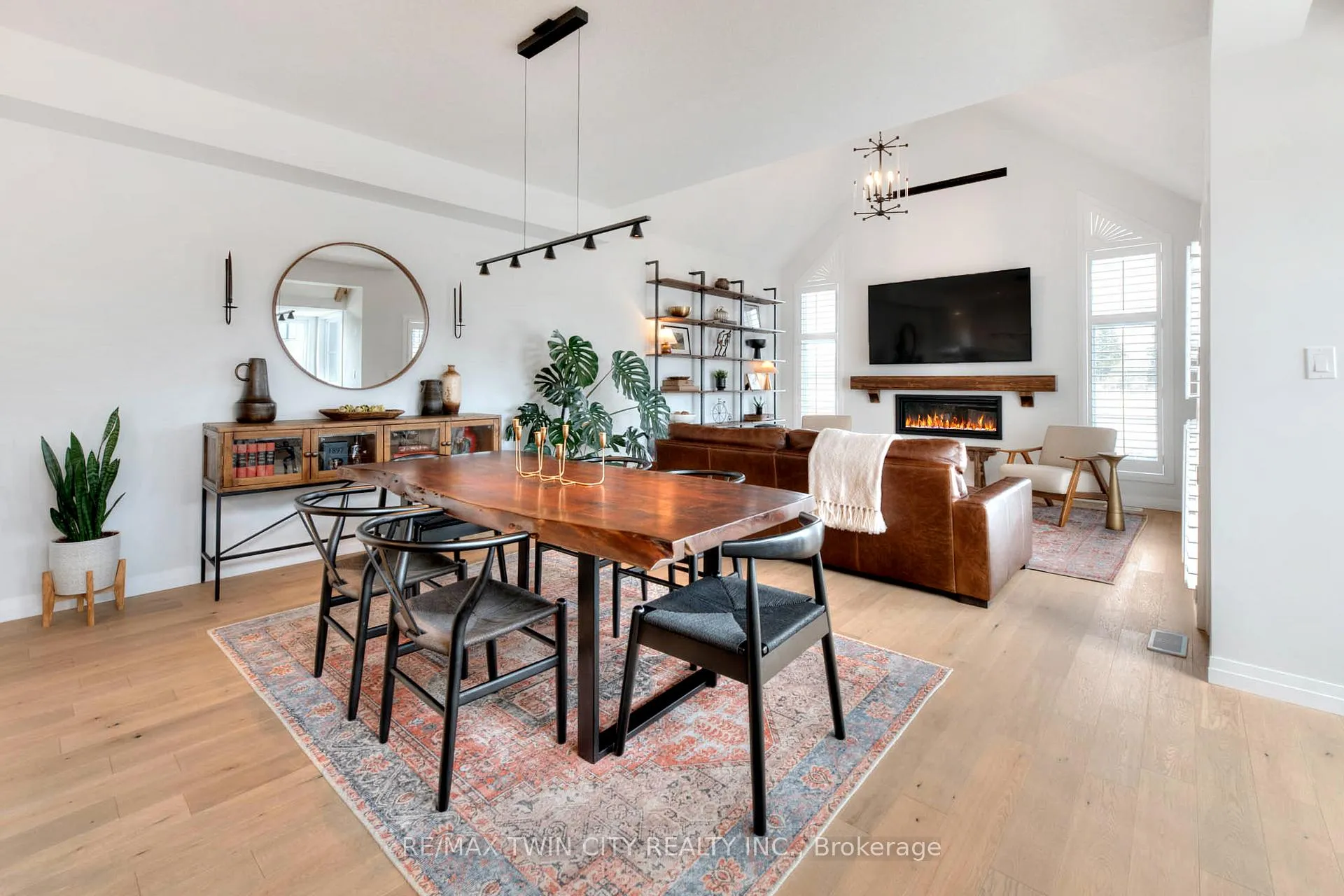 Photo 24 of 154 Dempsey Drive, Stratford — HOMEH