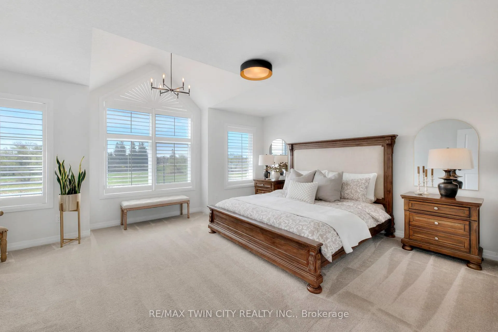 Photo 33 of 154 Dempsey Drive, Stratford — HOMEH