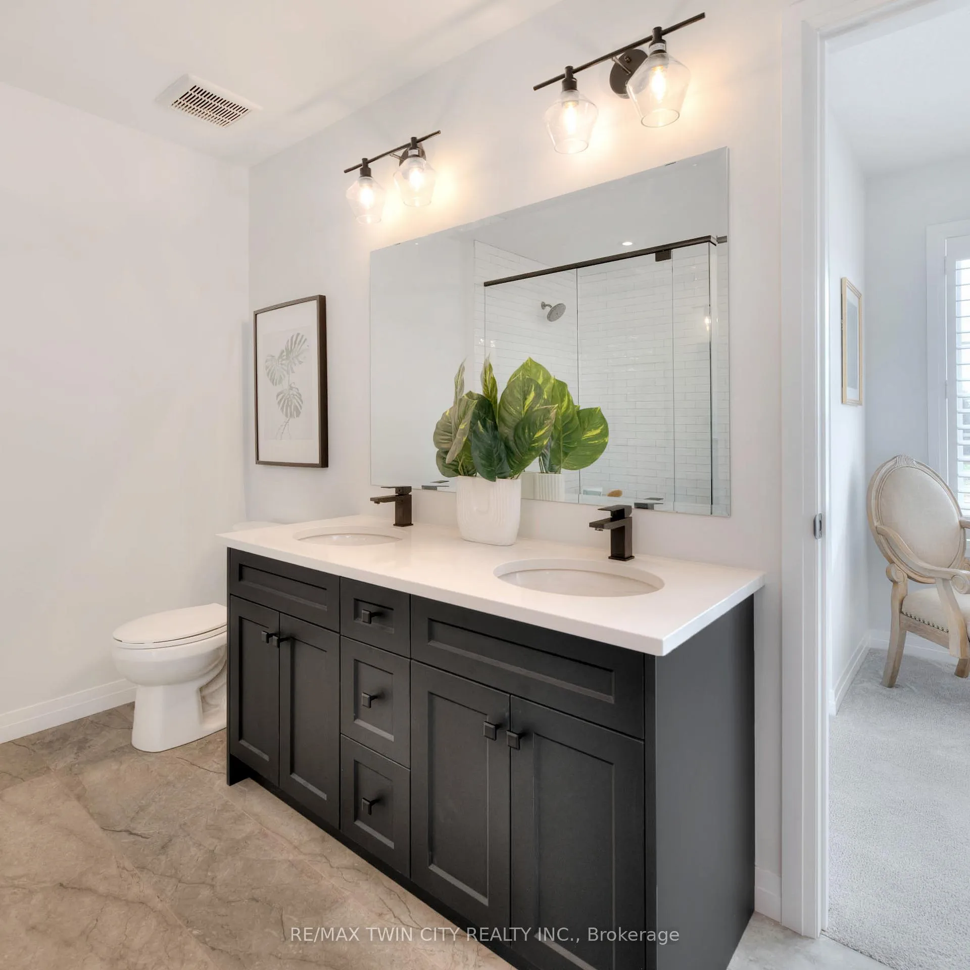 Photo 36 of 154 Dempsey Drive, Stratford — HOMEH