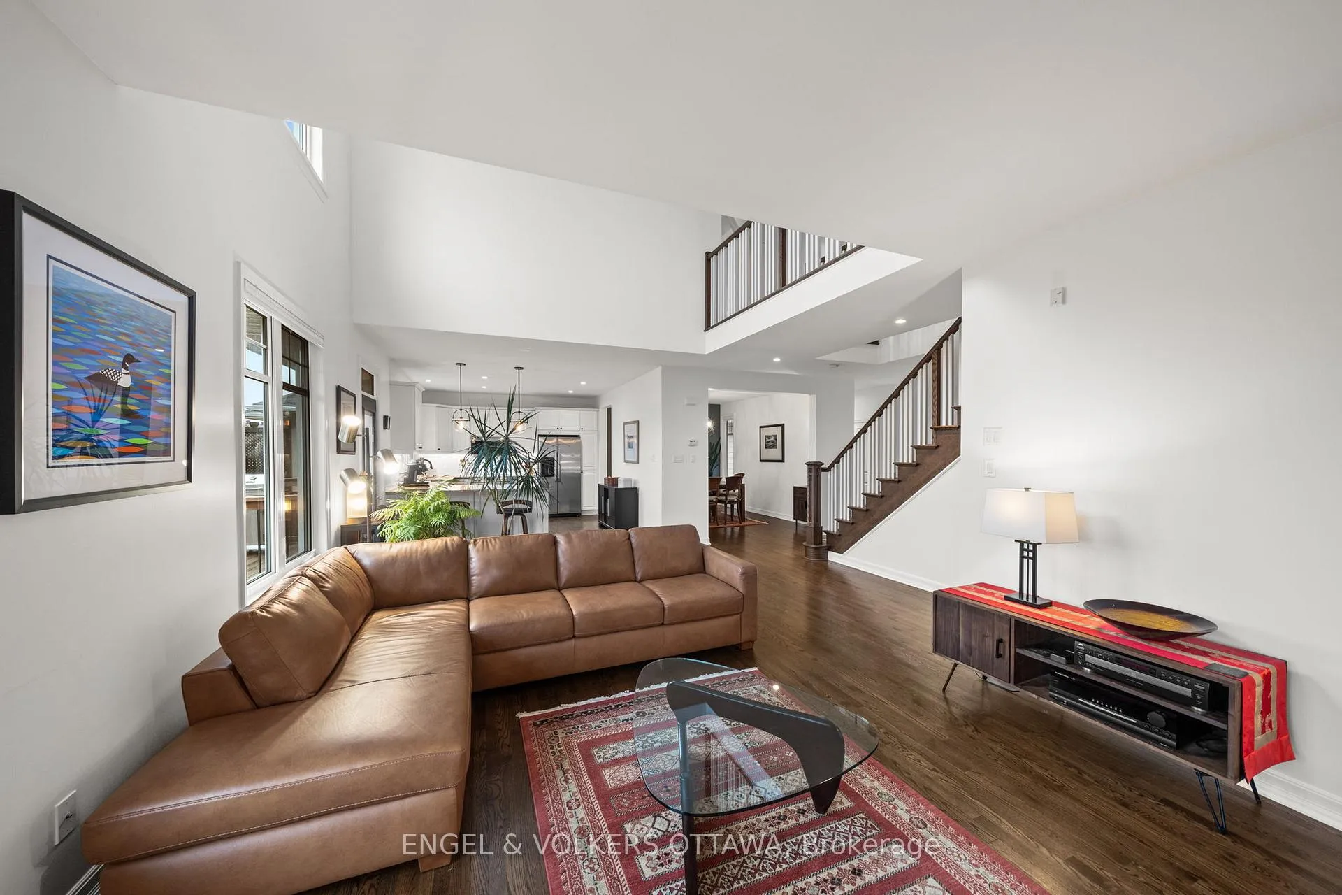 Photo 8 of 566 Erinwoods Circle, Ottawa, Barrhaven - Stonebridge — HOMEH