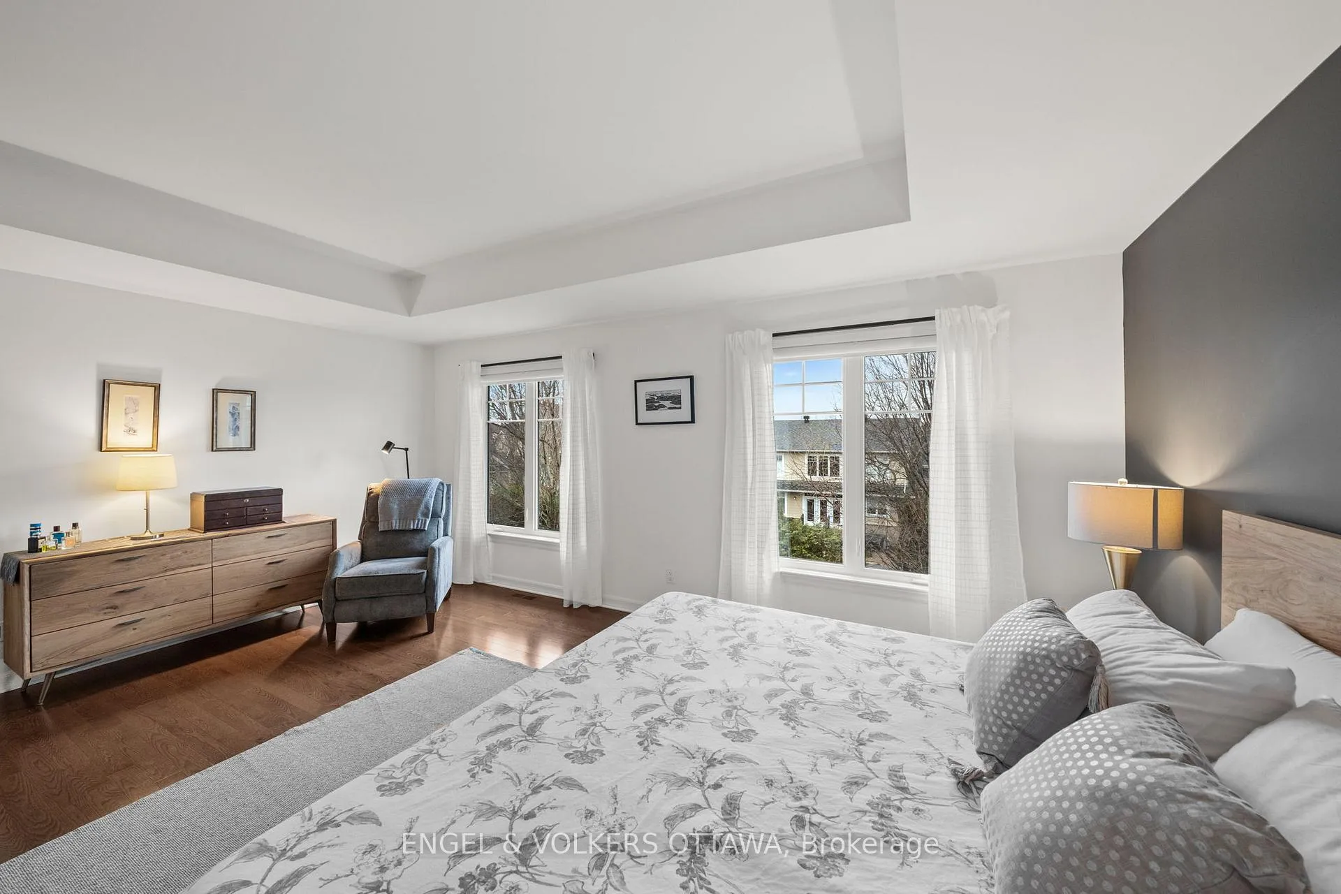 Photo 23 of 566 Erinwoods Circle, Ottawa, Barrhaven - Stonebridge — HOMEH