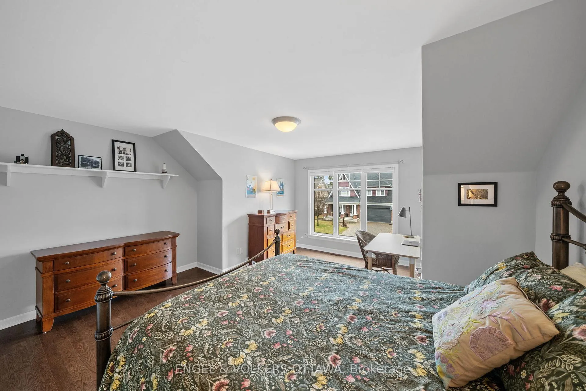 Photo 28 of 566 Erinwoods Circle, Ottawa, Barrhaven - Stonebridge — HOMEH
