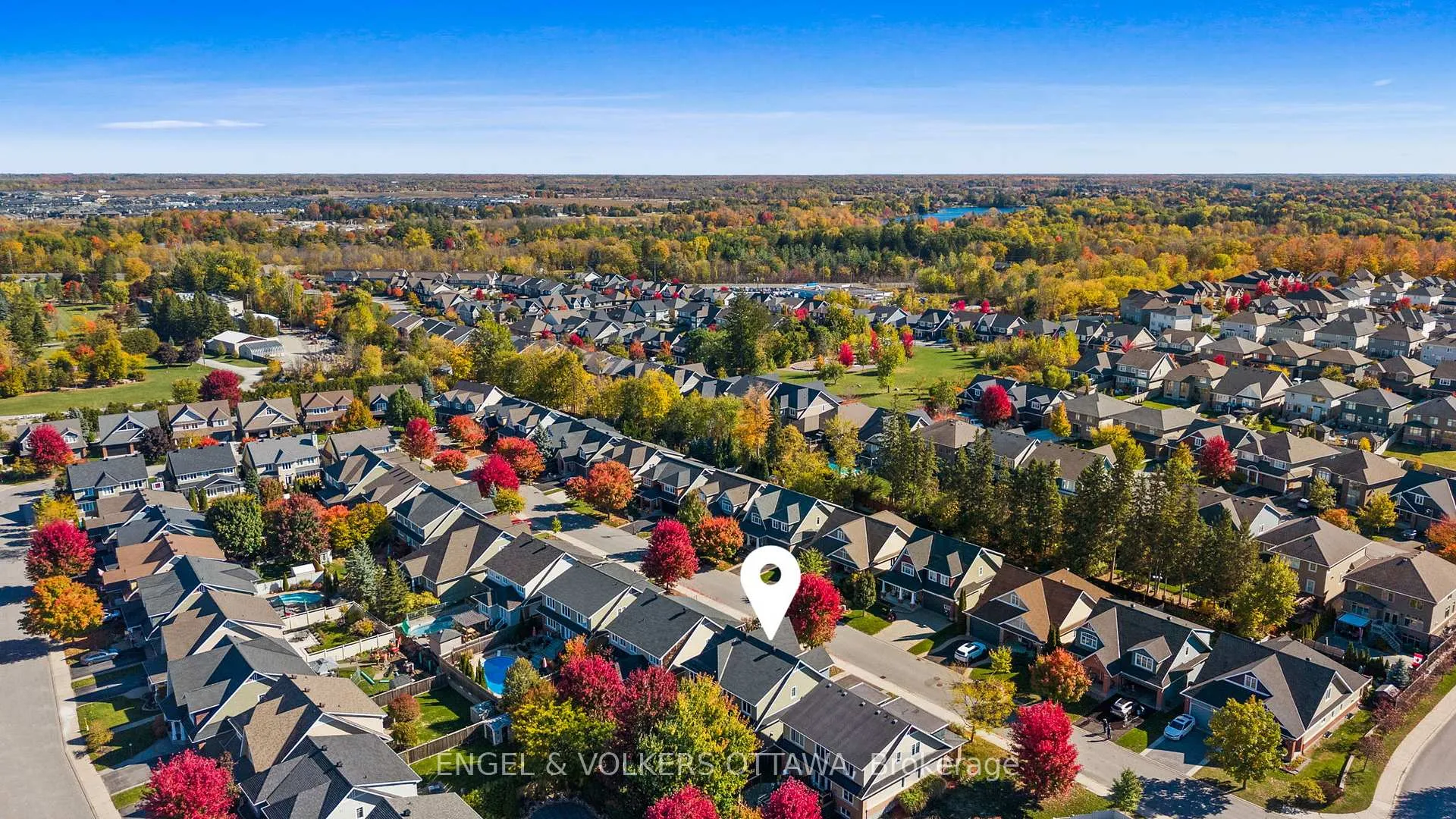 Photo 40 of 566 Erinwoods Circle, Ottawa, Barrhaven - Stonebridge — HOMEH