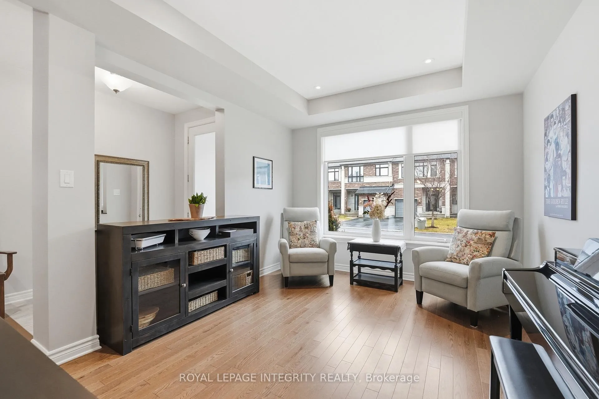 Photo 5 of 211 Cooks Mill Crescent, Ottawa, Riverside South — HOMEH