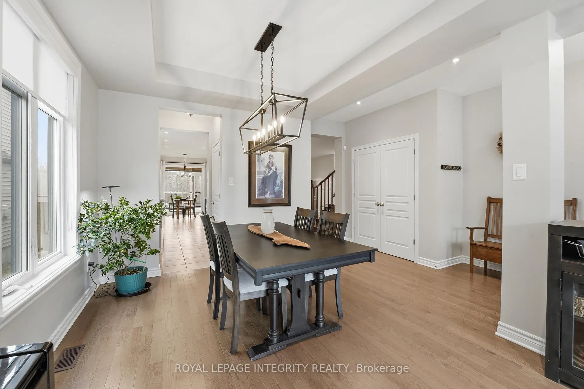 Photo 6 of 211 Cooks Mill Crescent, Ottawa, Riverside South — HOMEH
