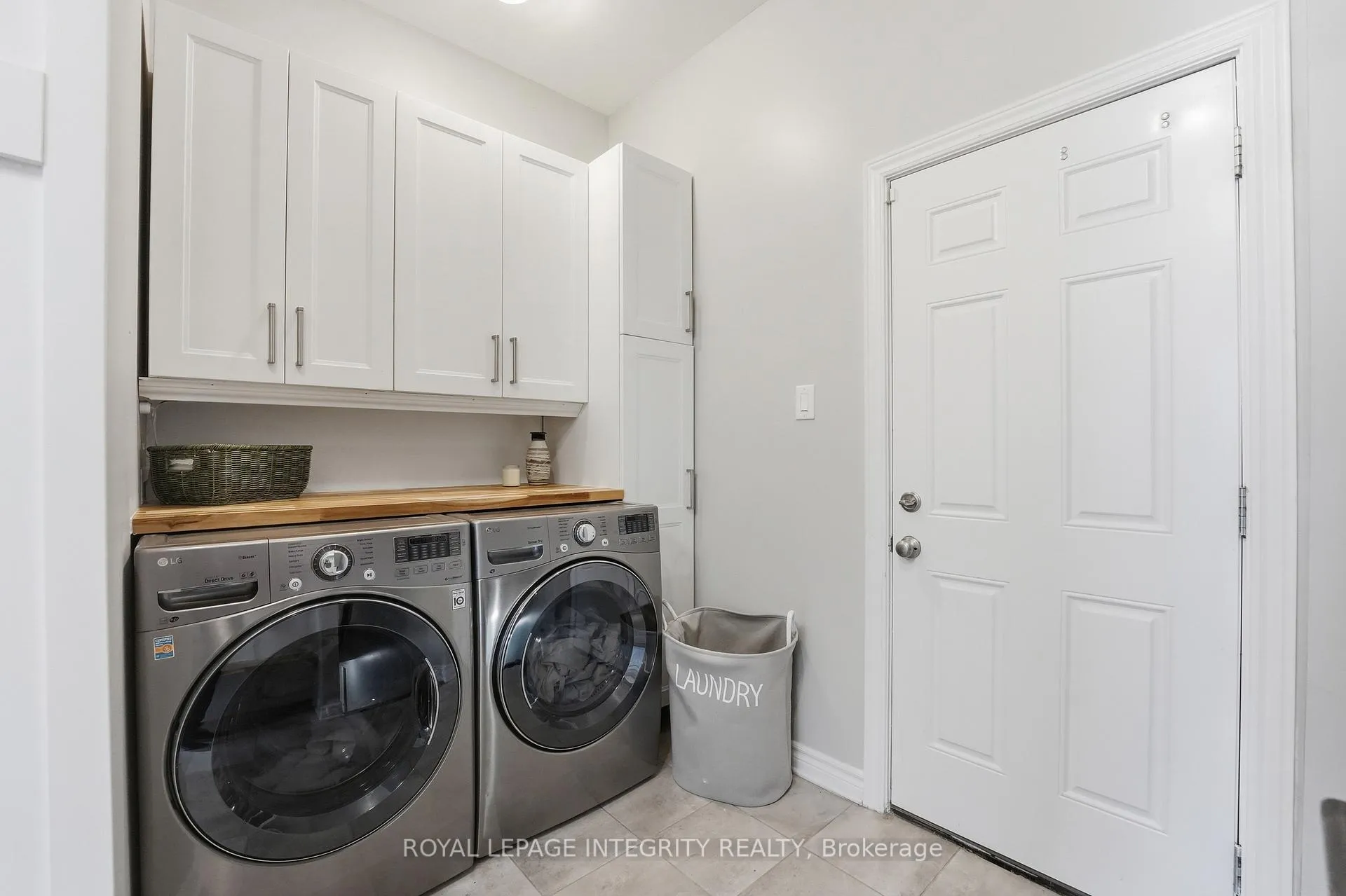 Photo 20 of 211 Cooks Mill Crescent, Ottawa, Riverside South — HOMEH