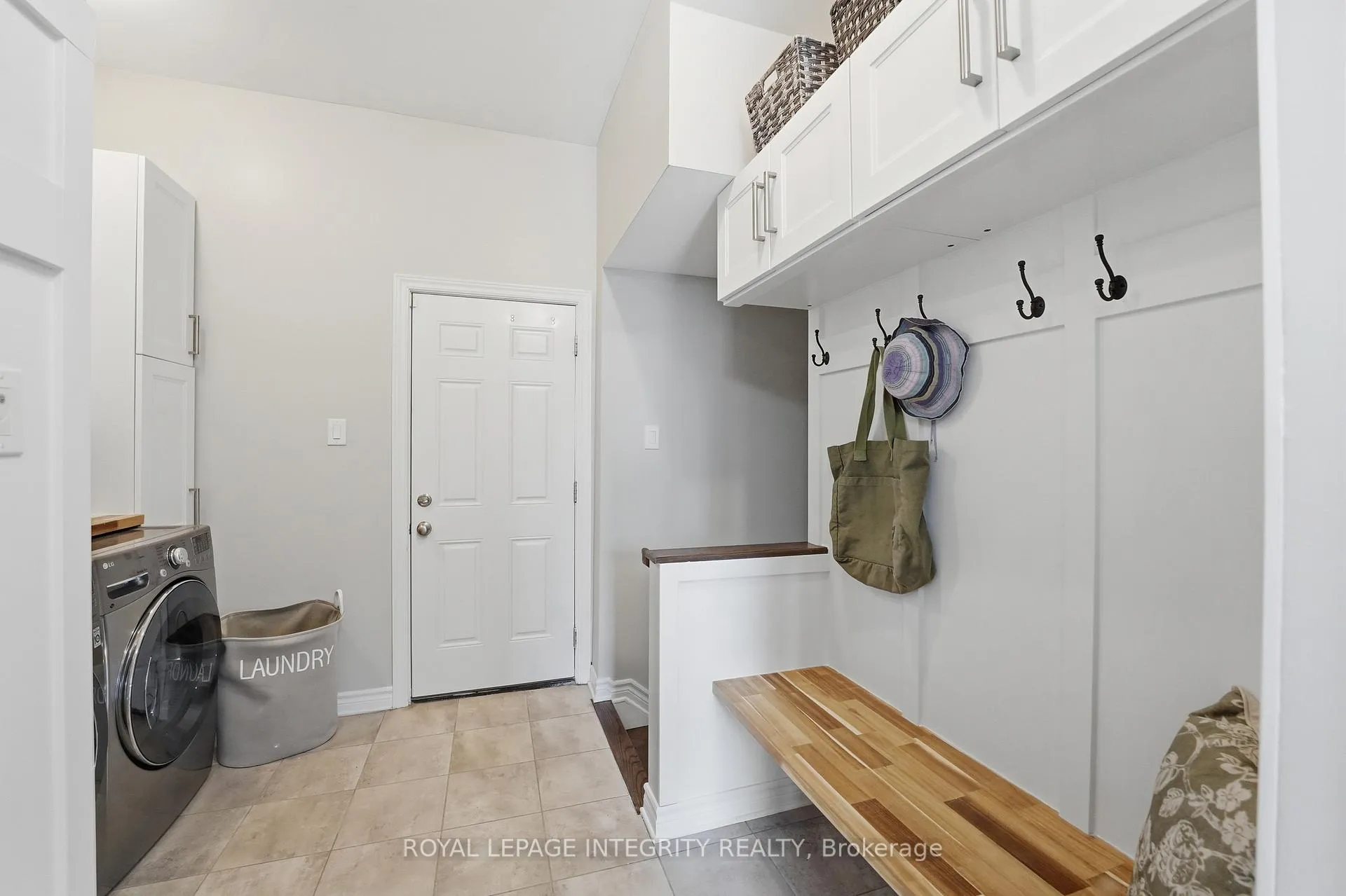 Photo 21 of 211 Cooks Mill Crescent, Ottawa, Riverside South — HOMEH