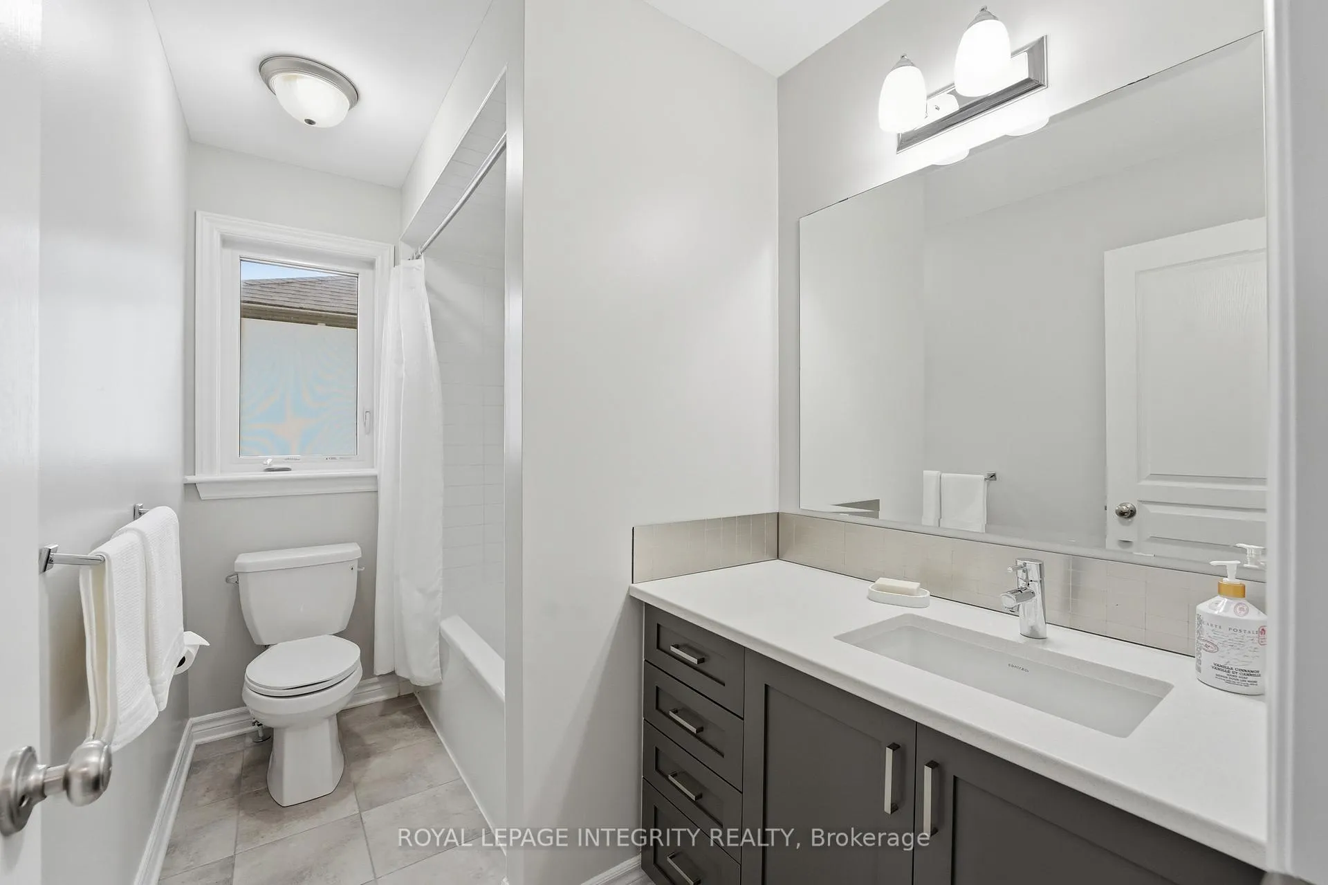 Photo 29 of 211 Cooks Mill Crescent, Ottawa, Riverside South — HOMEH