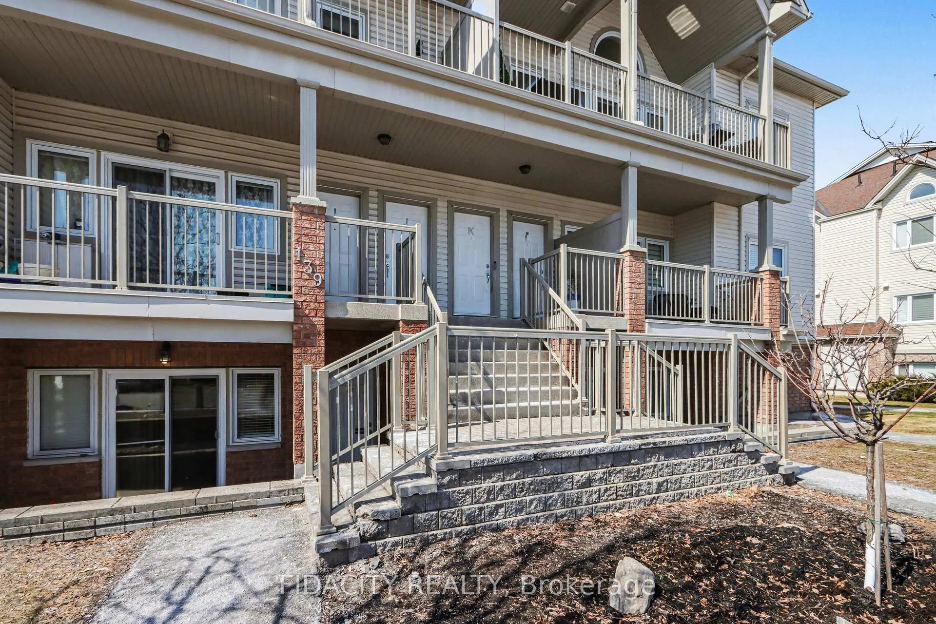 Photo 2 of Unit K, 139 Harthill Way, Ottawa, Barrhaven - Heritage Park — HOMEH