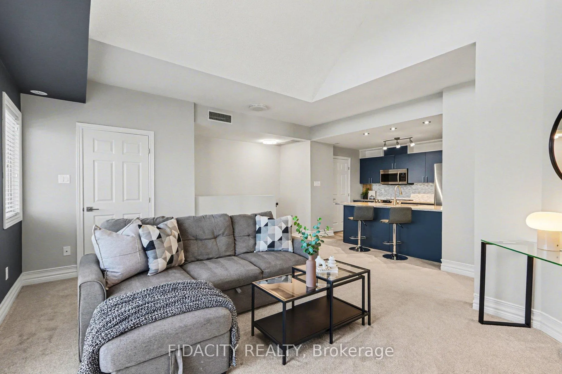 Photo 7 of Unit K, 139 Harthill Way, Ottawa, Barrhaven - Heritage Park — HOMEH