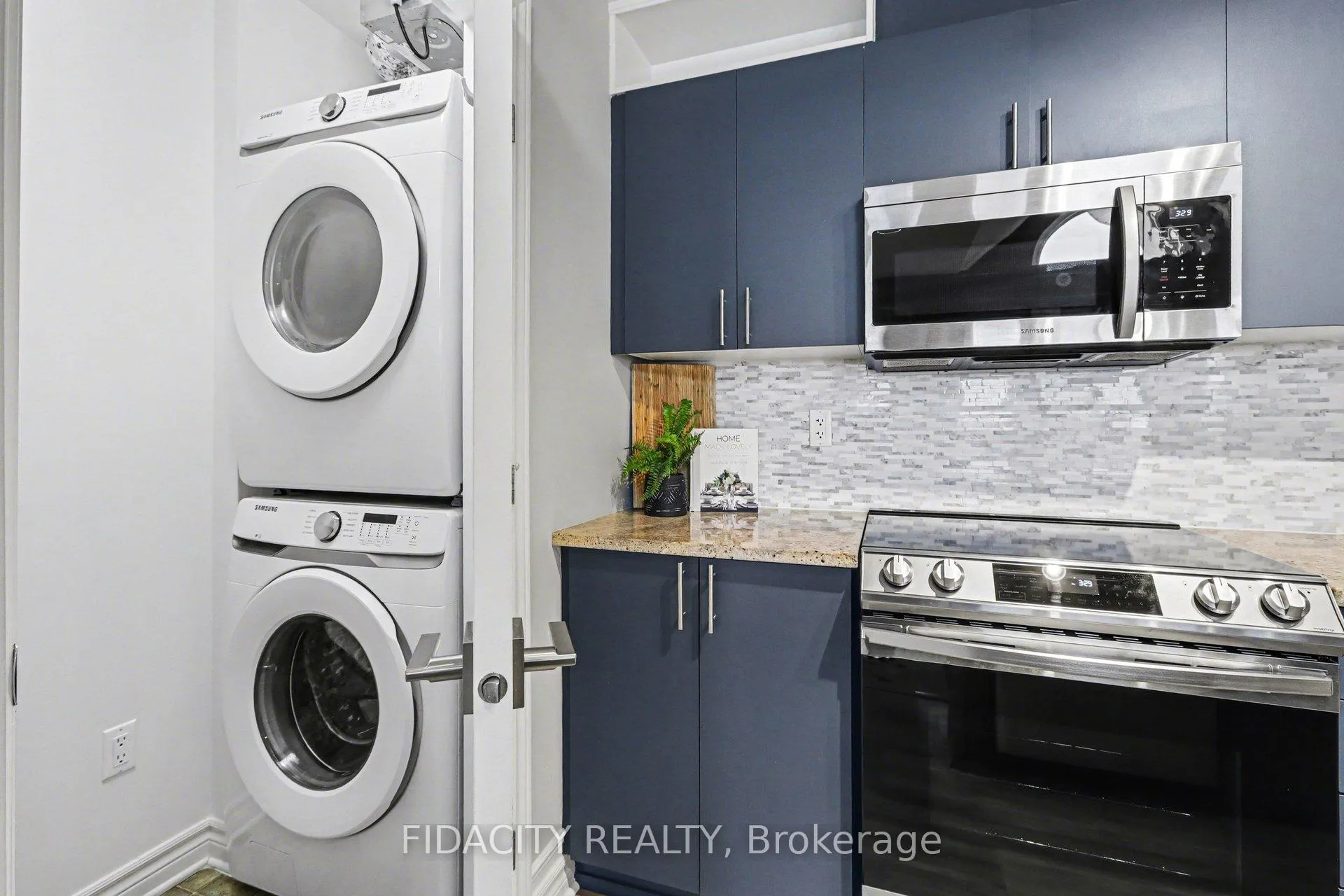 Photo 12 of Unit K, 139 Harthill Way, Ottawa, Barrhaven - Heritage Park — HOMEH