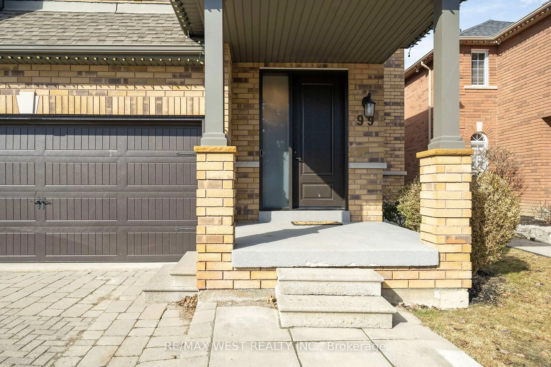 Photo 5 of 99 Gray Park Drive, Caledon, Bolton West — HOMEH