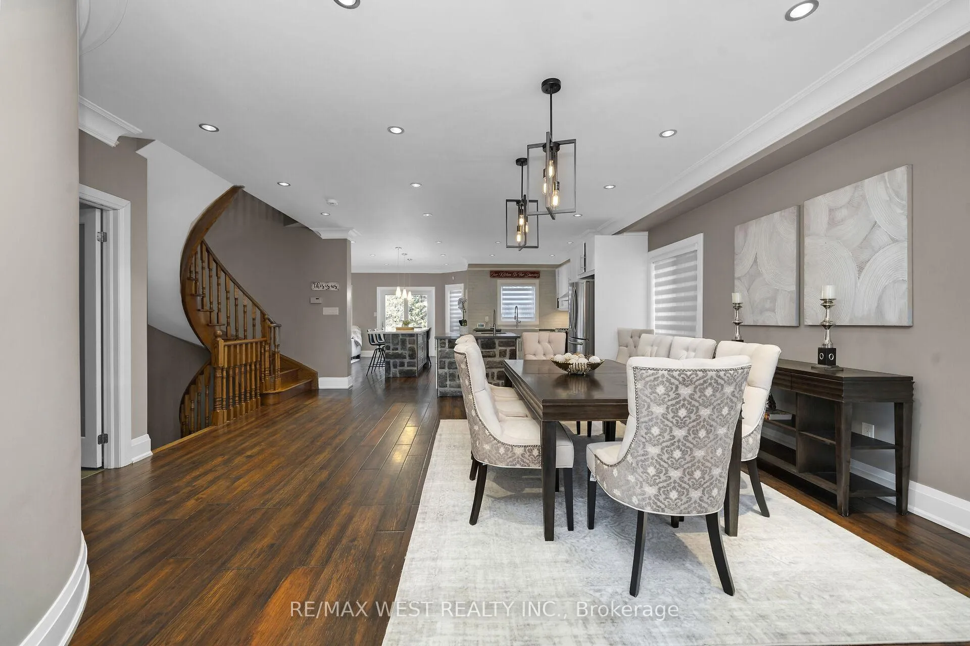 Photo 7 of 99 Gray Park Drive, Caledon, Bolton West — HOMEH