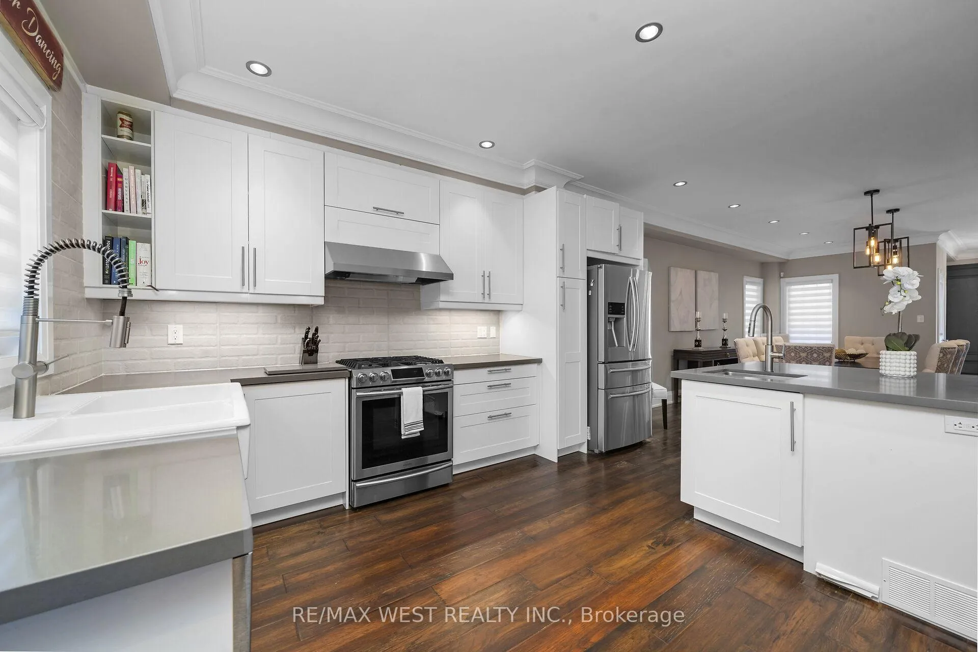 Photo 15 of 99 Gray Park Drive, Caledon, Bolton West — HOMEH