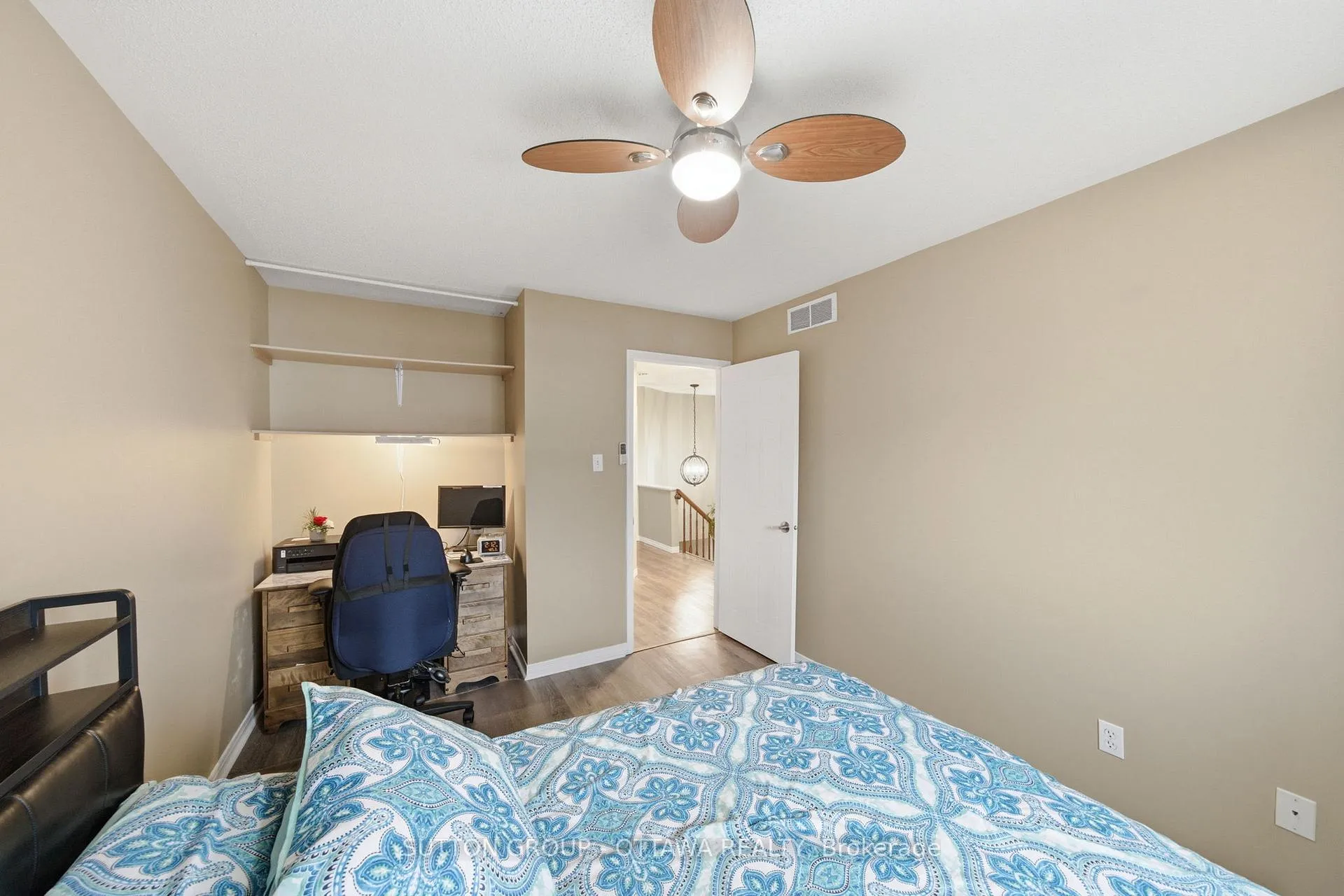 Photo 23 of 814 Nesting Way, Ottawa, Fallingbrook/Gardenway South — HOMEH