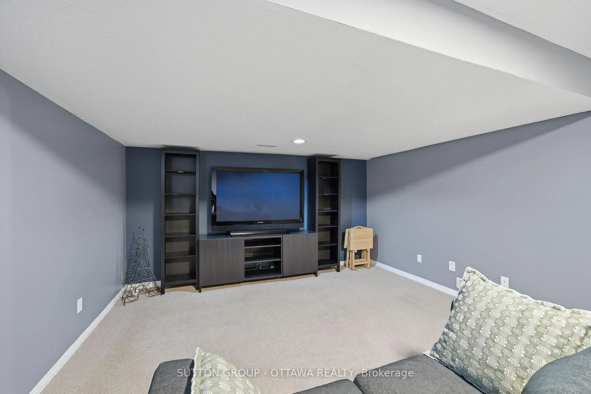Photo 29 of 814 Nesting Way, Ottawa, Fallingbrook/Gardenway South — HOMEH