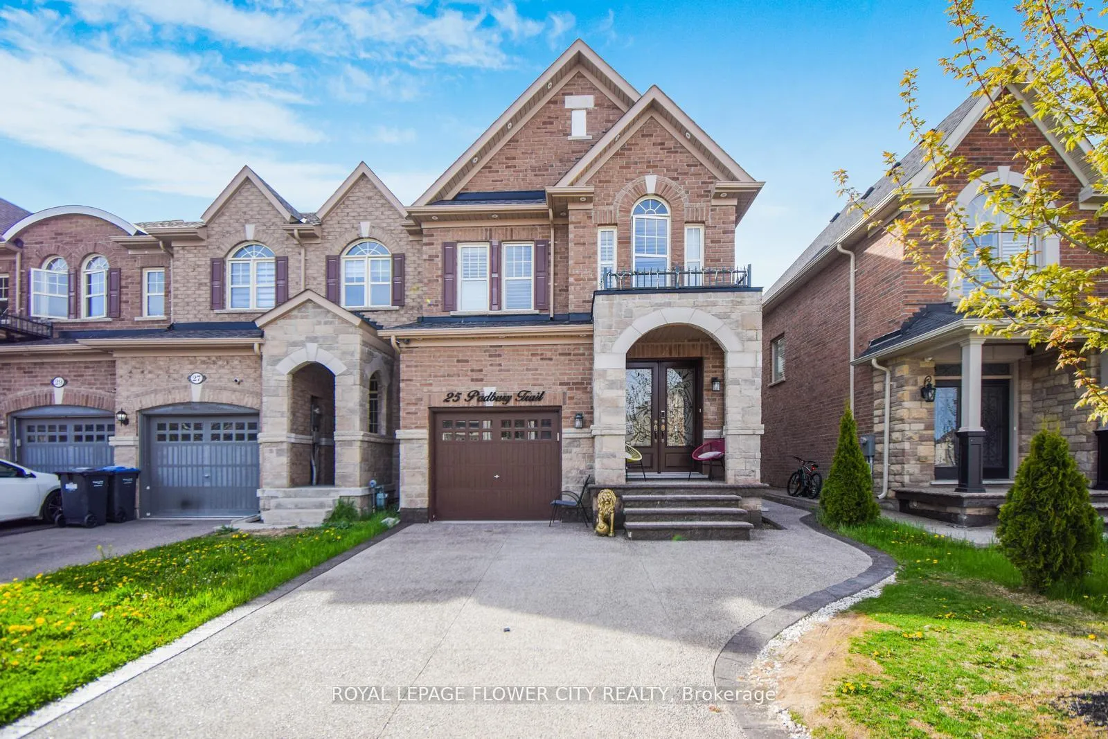 Photo 1 of 25 Padbury Trail, Brampton, Northwest Brampton — HOMEH