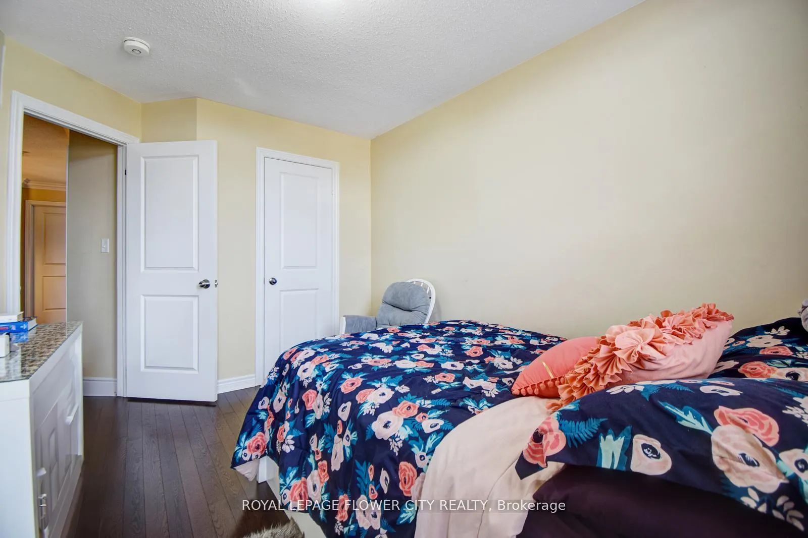 Photo 28 of 25 Padbury Trail, Brampton, Northwest Brampton — HOMEH