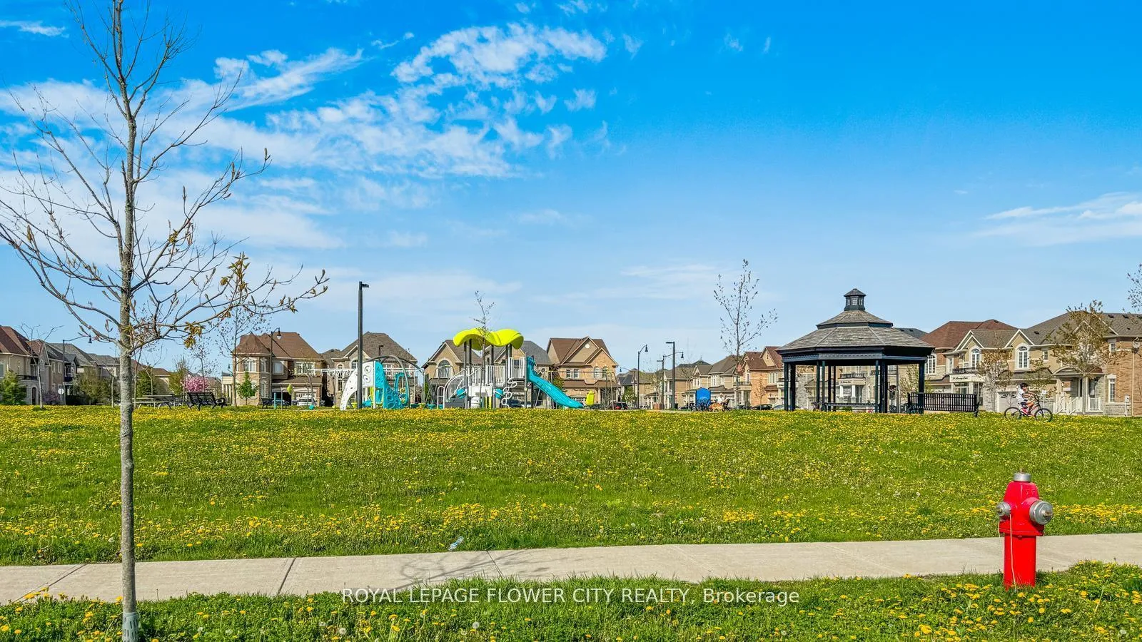 Photo 49 of 25 Padbury Trail, Brampton, Northwest Brampton — HOMEH