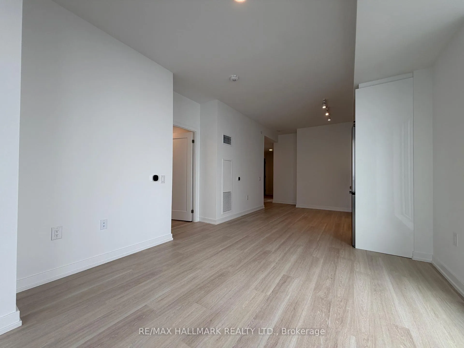 Photo 8 of Unit A2310, 9763 Markham Road, Markham, Greensborough — HOMEH